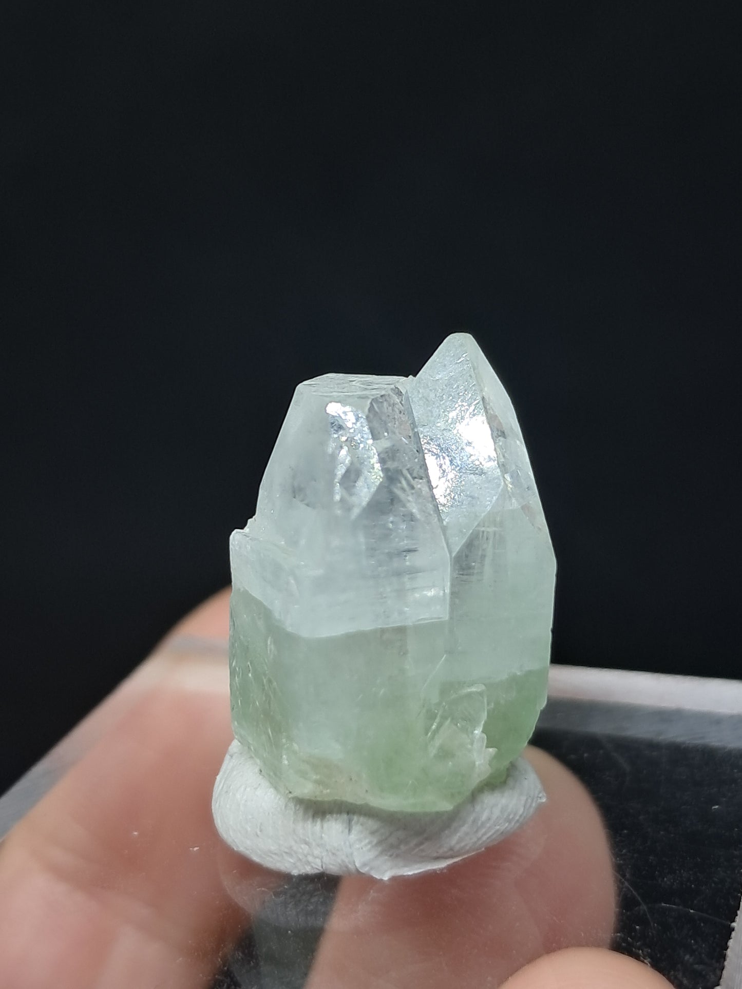 Green Apophyllite Multiple Points (18-23 mm) (Non-precious natural stone) #AP2