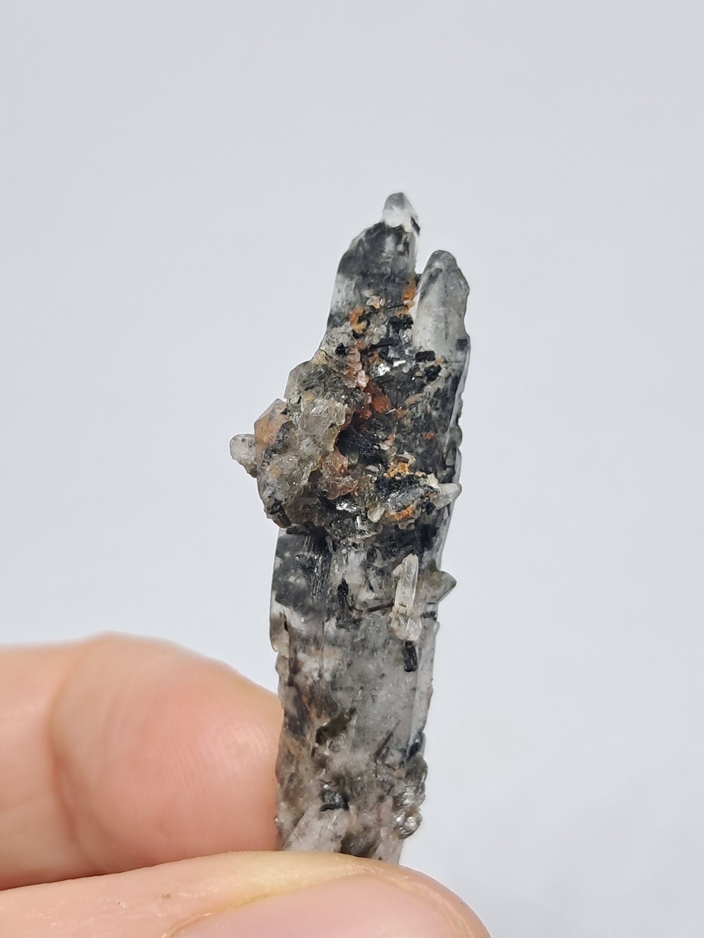 Tourmalinated Quartz natural crystal point (Non-precious natural stone) #TQ19