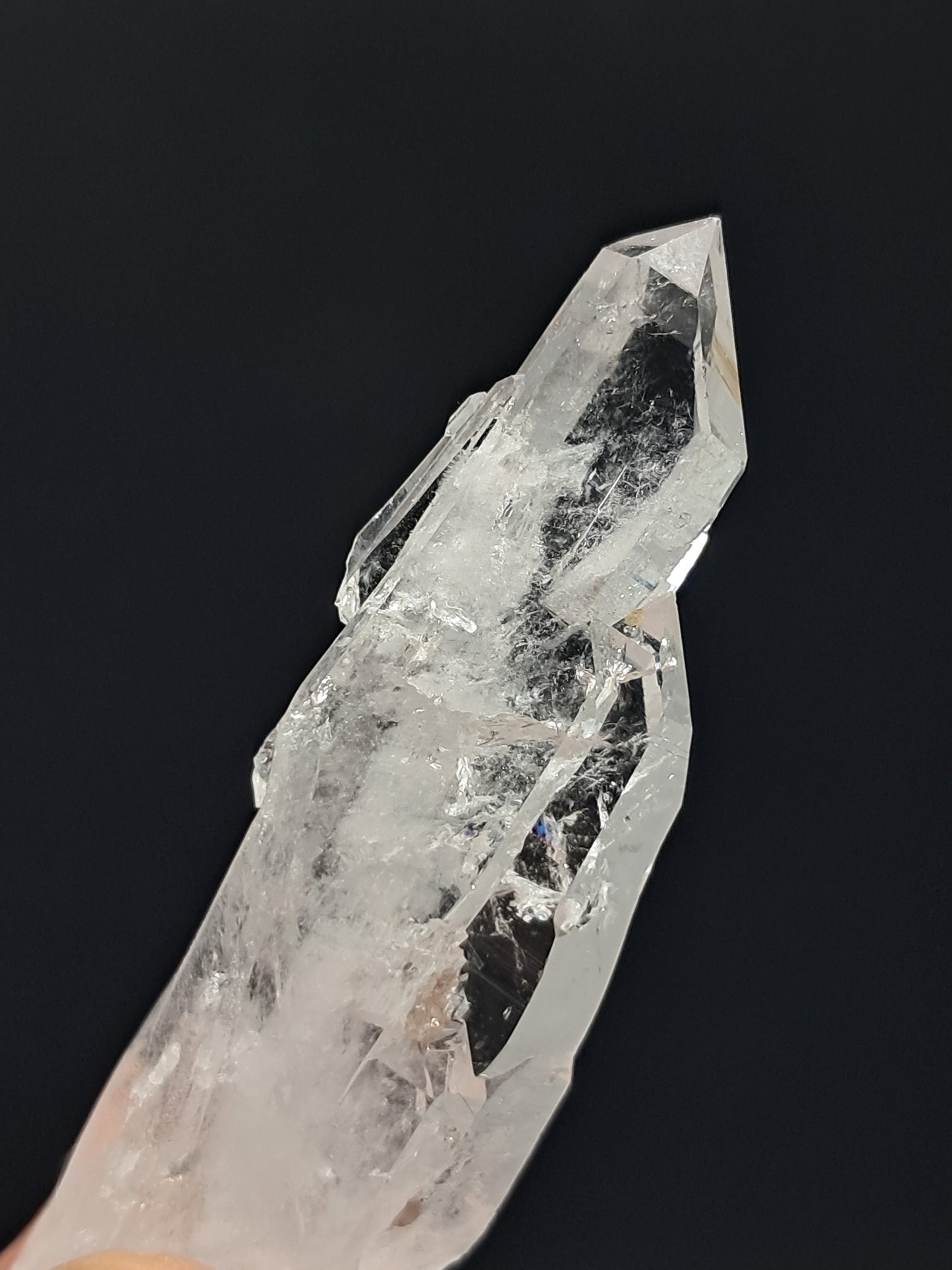 Punta Natural de Cuarzo Claro de la Formación Faden (Santander, Colombia) | Ejemplar Mineral n.° COQ7
