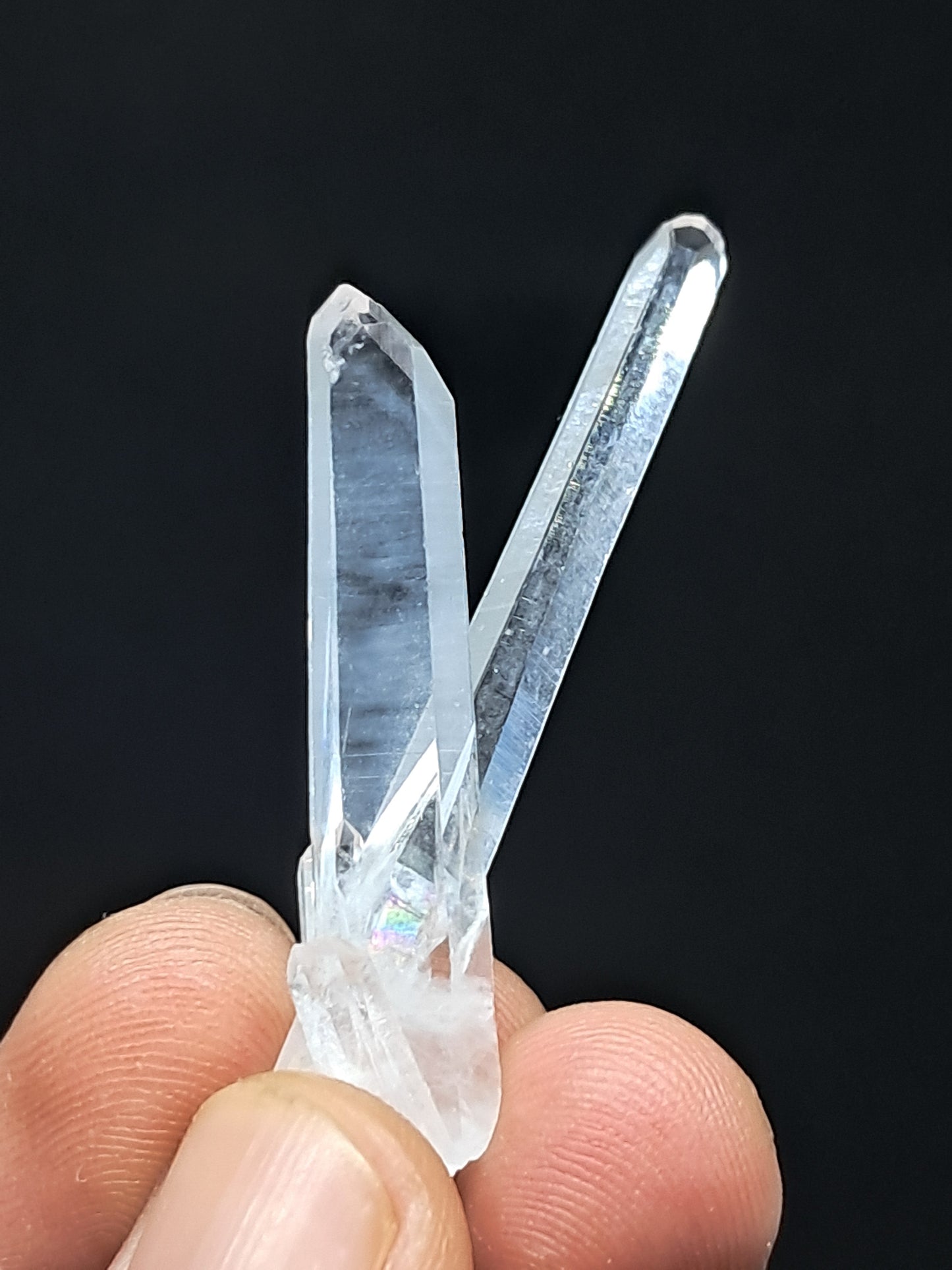 Cuarzo láser intersecante (Santander, Colombia), punta transparente natural | Ejemplar mineral n.° COQ1