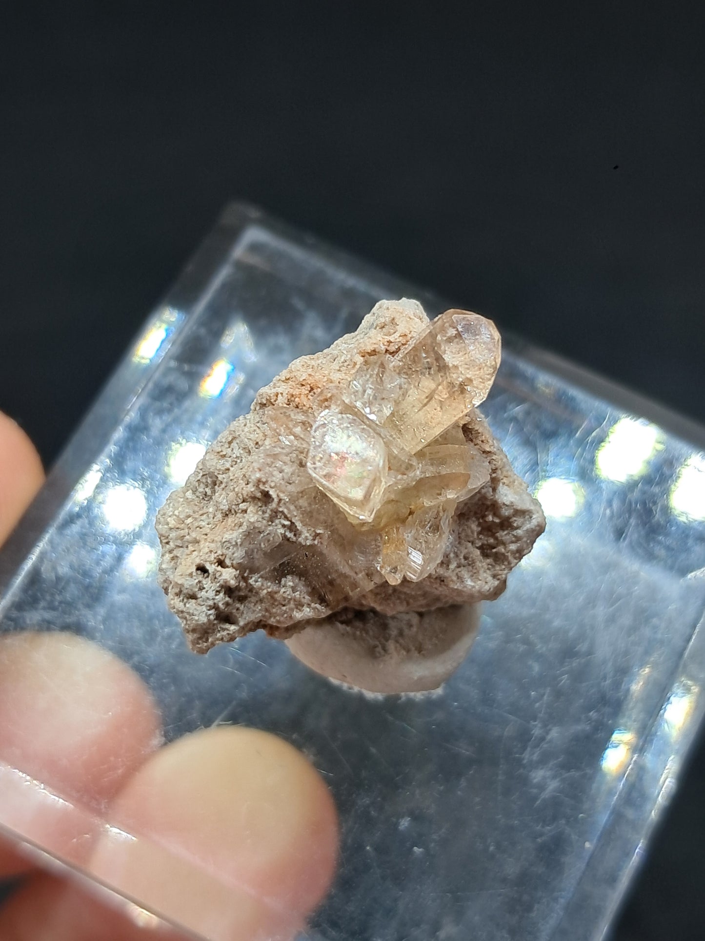 Cristales de topacio natural en matriz (México), piedra preciosa rara | Ejemplar mineral n.° TPZ14