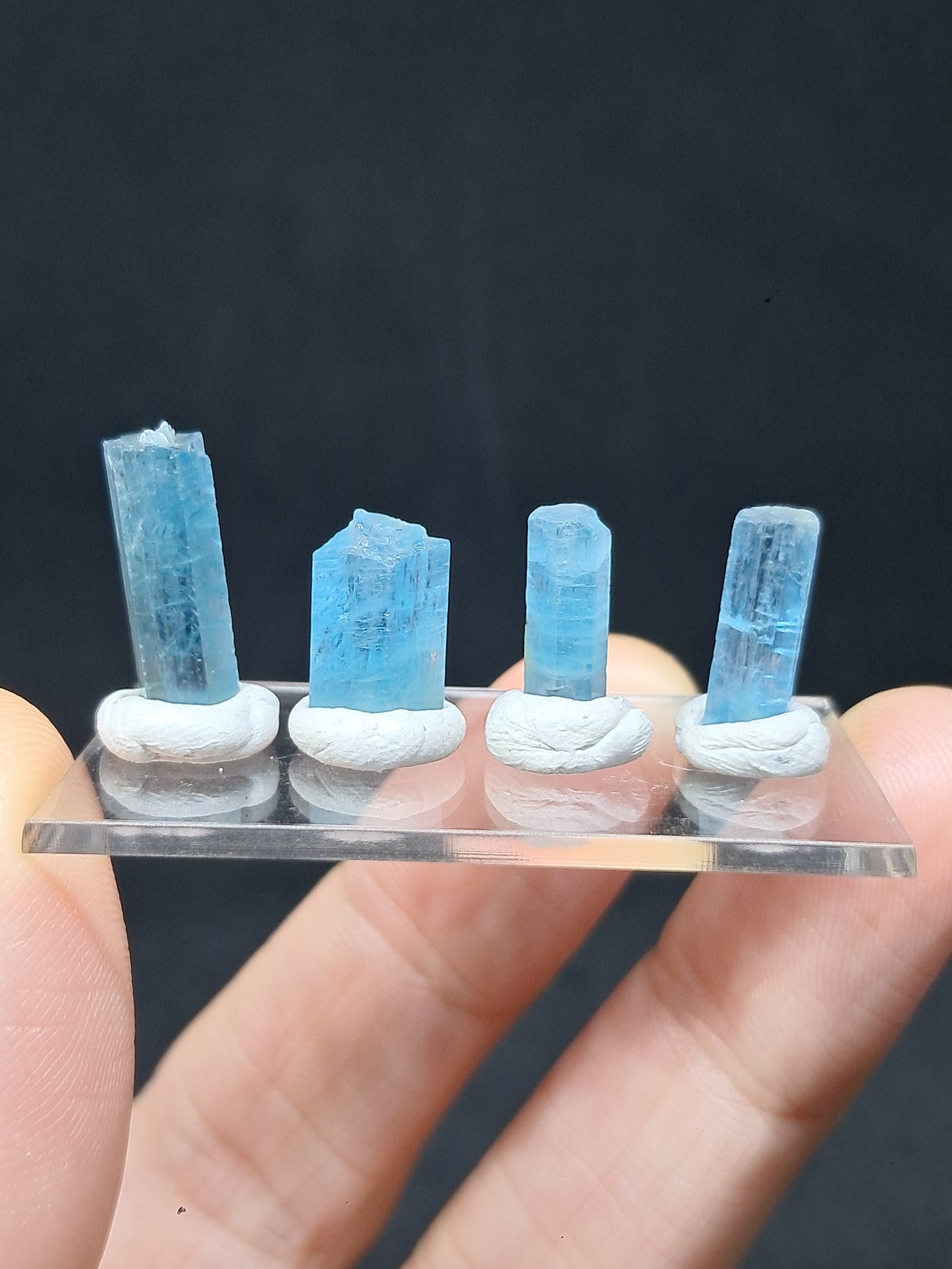 Juego de 4 Aguamarinas (Karur) en Bruto, Cristales Hexagonales de *Calidad Gema* | Ejemplar Mineral #AQM39