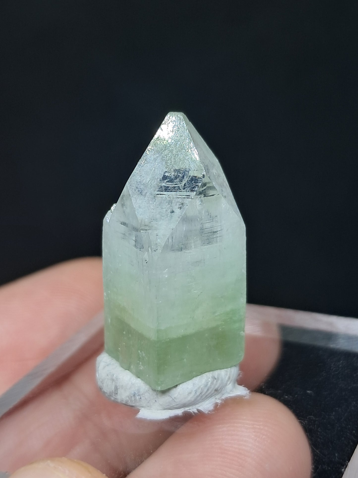Green Apophyllite Single Points (Ajanta) 20-25 mm | Natural Crystal | Mineral Specimen #AP1