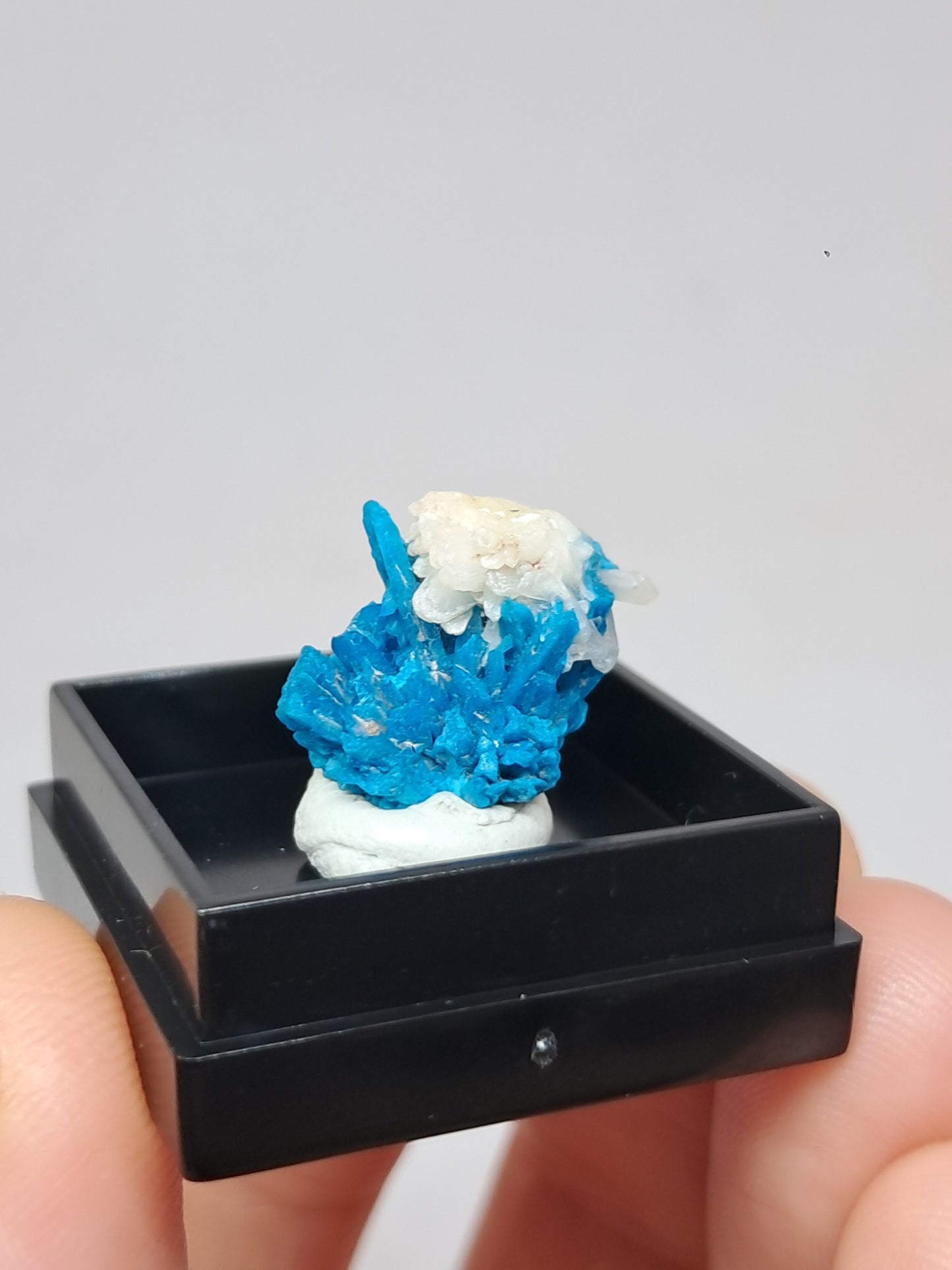 Pentagonite w/ Stilbite (Pune) Rough Stone | Natural Crystal | Rare Mineral Specimen #CV53