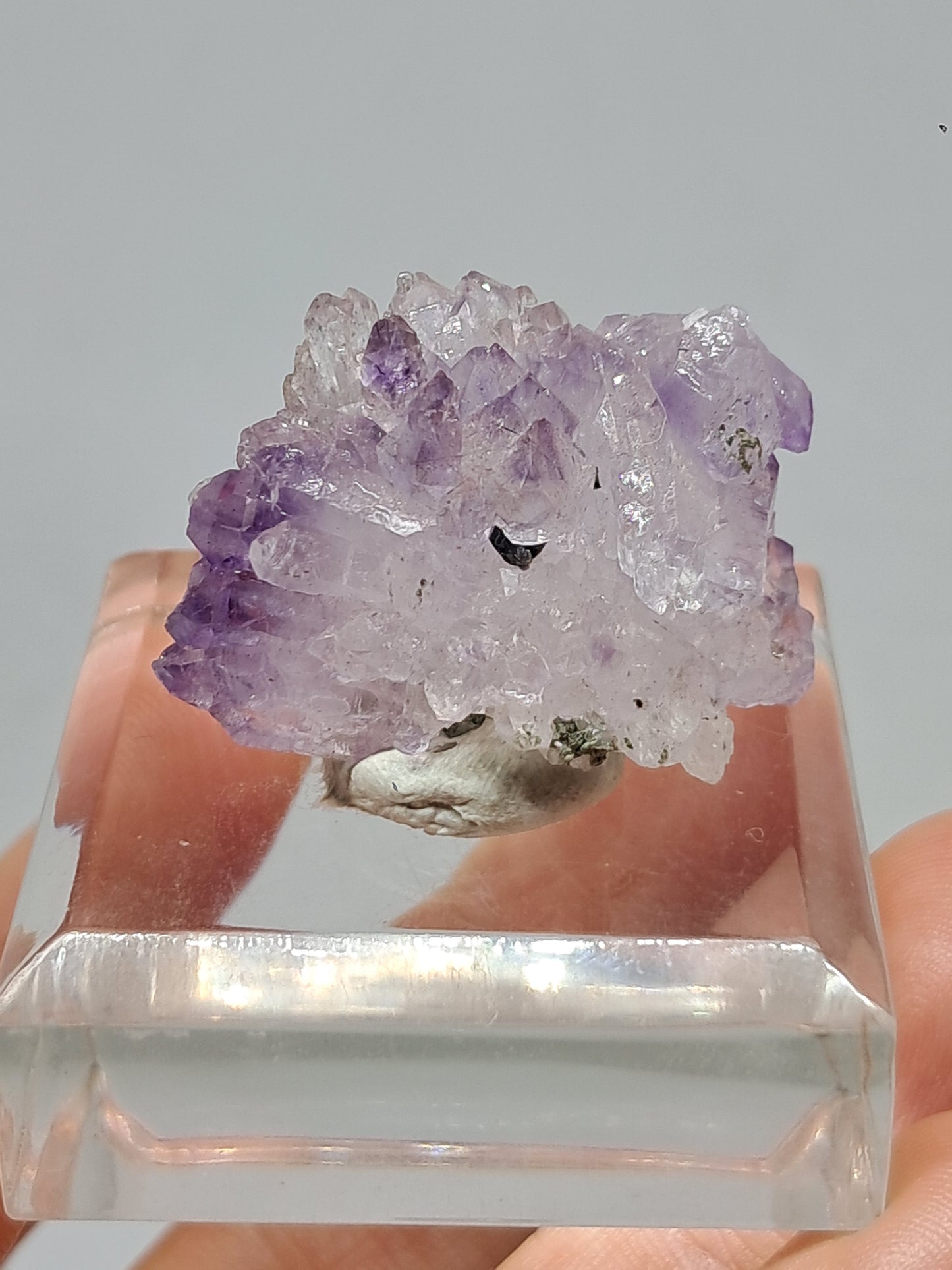 Amatista Elestial (Karur) | Cúmulo de cristales en bruto | Piedra natural | Ejemplar mineral n.° KA129