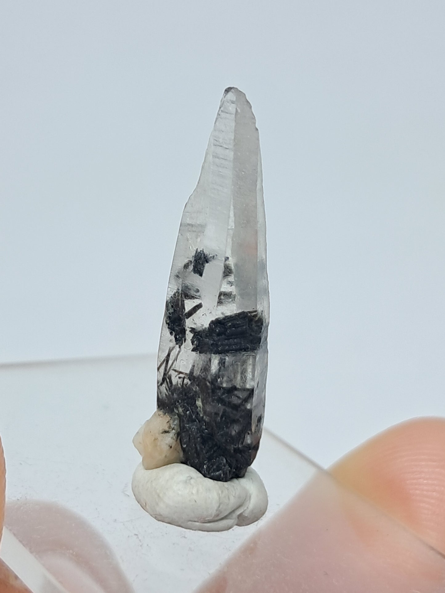 Tourmalinated Quartz natural crystal point (Non-precious natural stone) #TQ10