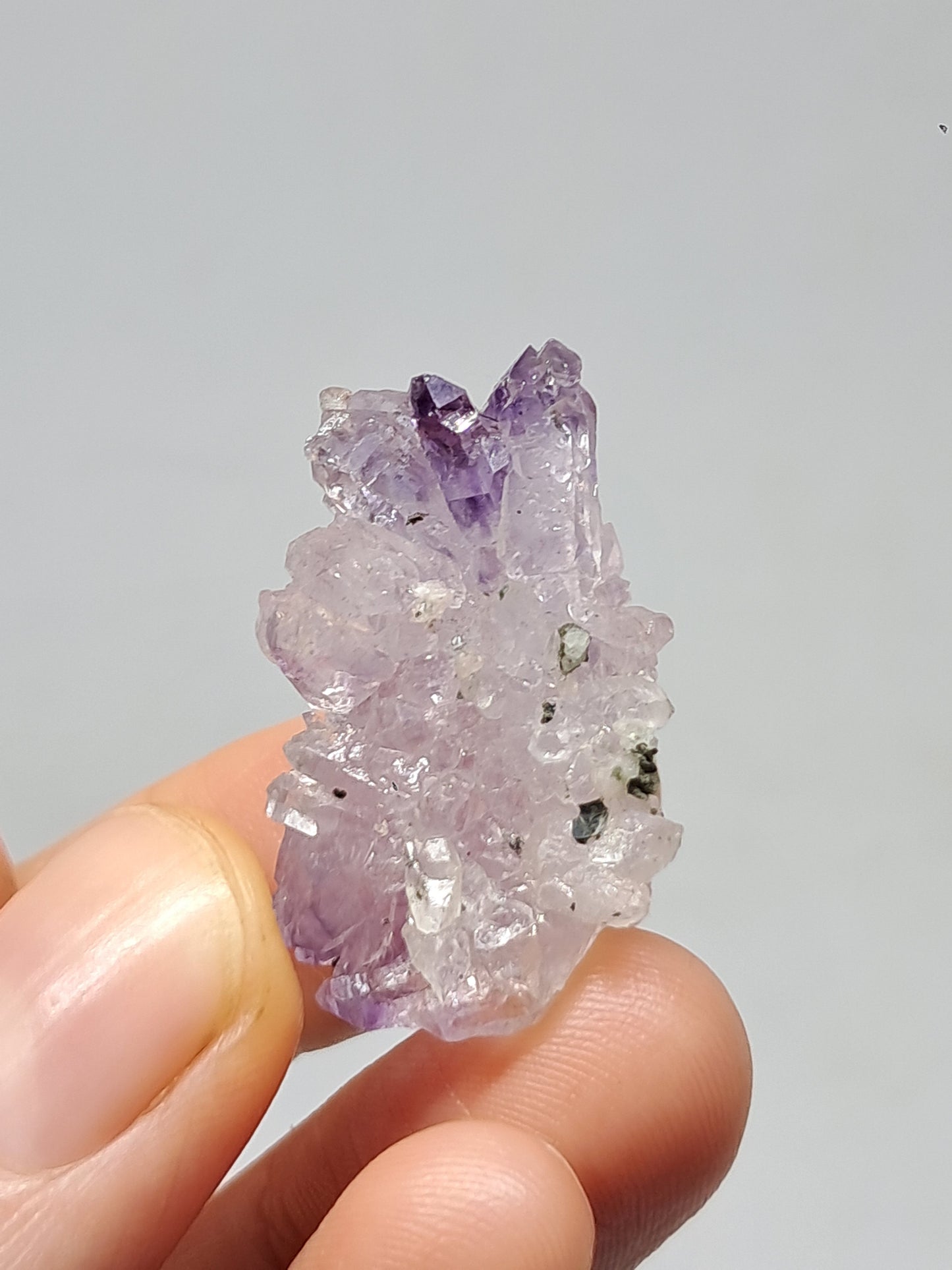 Amatista Elestial (Karur) | Cúmulo de cristales en bruto | Piedra natural | Ejemplar mineral n.° KA129
