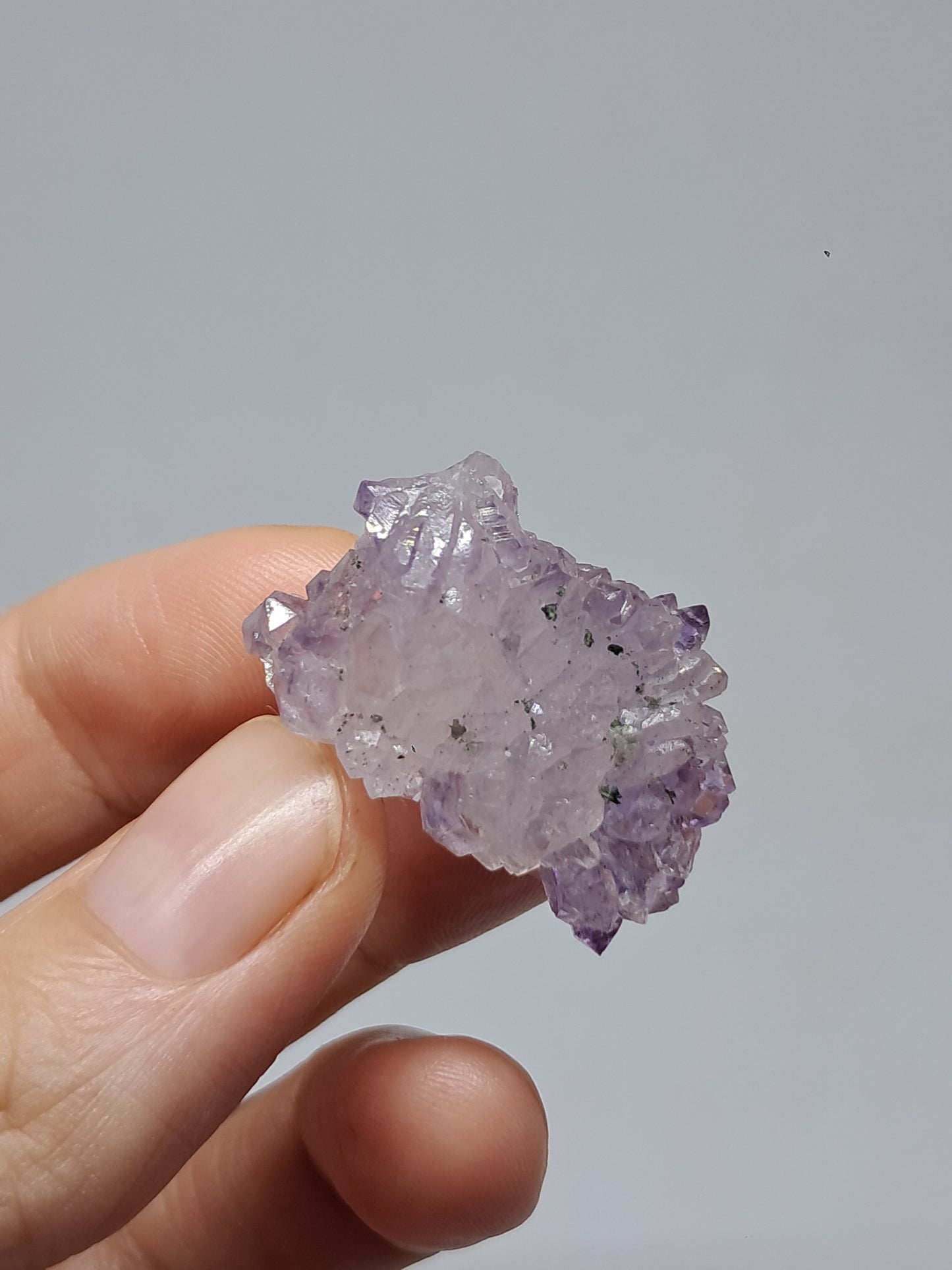 Amatista Elestial (Karur) | Cúmulo de cristales en bruto | Piedra natural | Ejemplar mineral n.° KA129