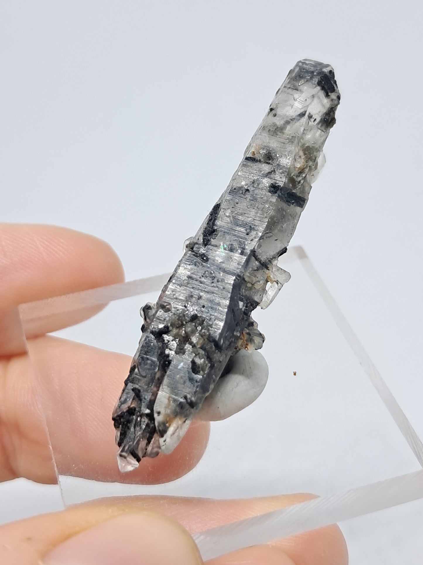 Tourmalinated Quartz natural crystal point (Non-precious natural stone) #TQ19