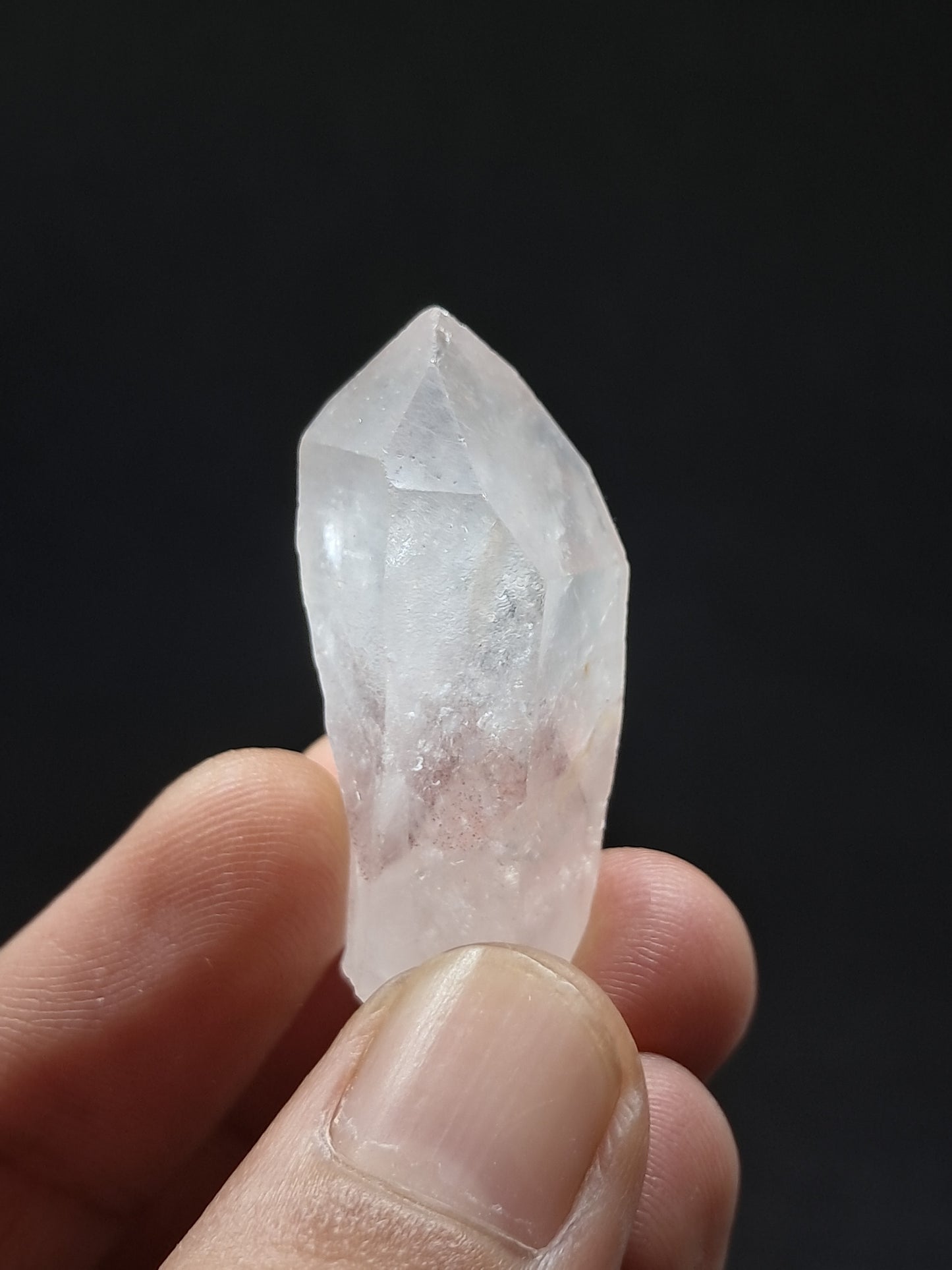 Cuarzo fantasma hematita (Telangana) Punta de cristal natural | Ejemplar mineral n.° HPQ26