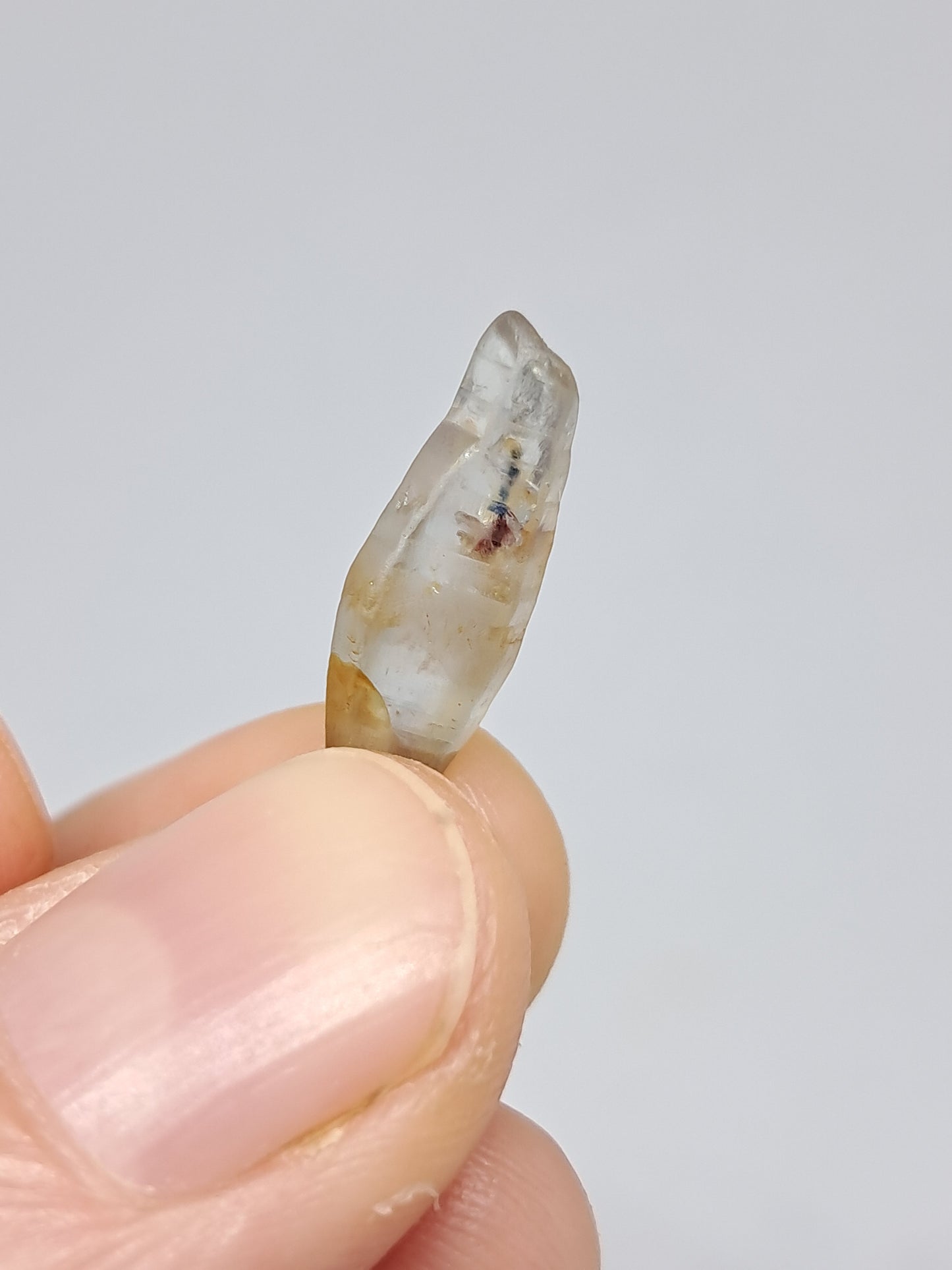 Natural White Sapphire crystal #SP2
