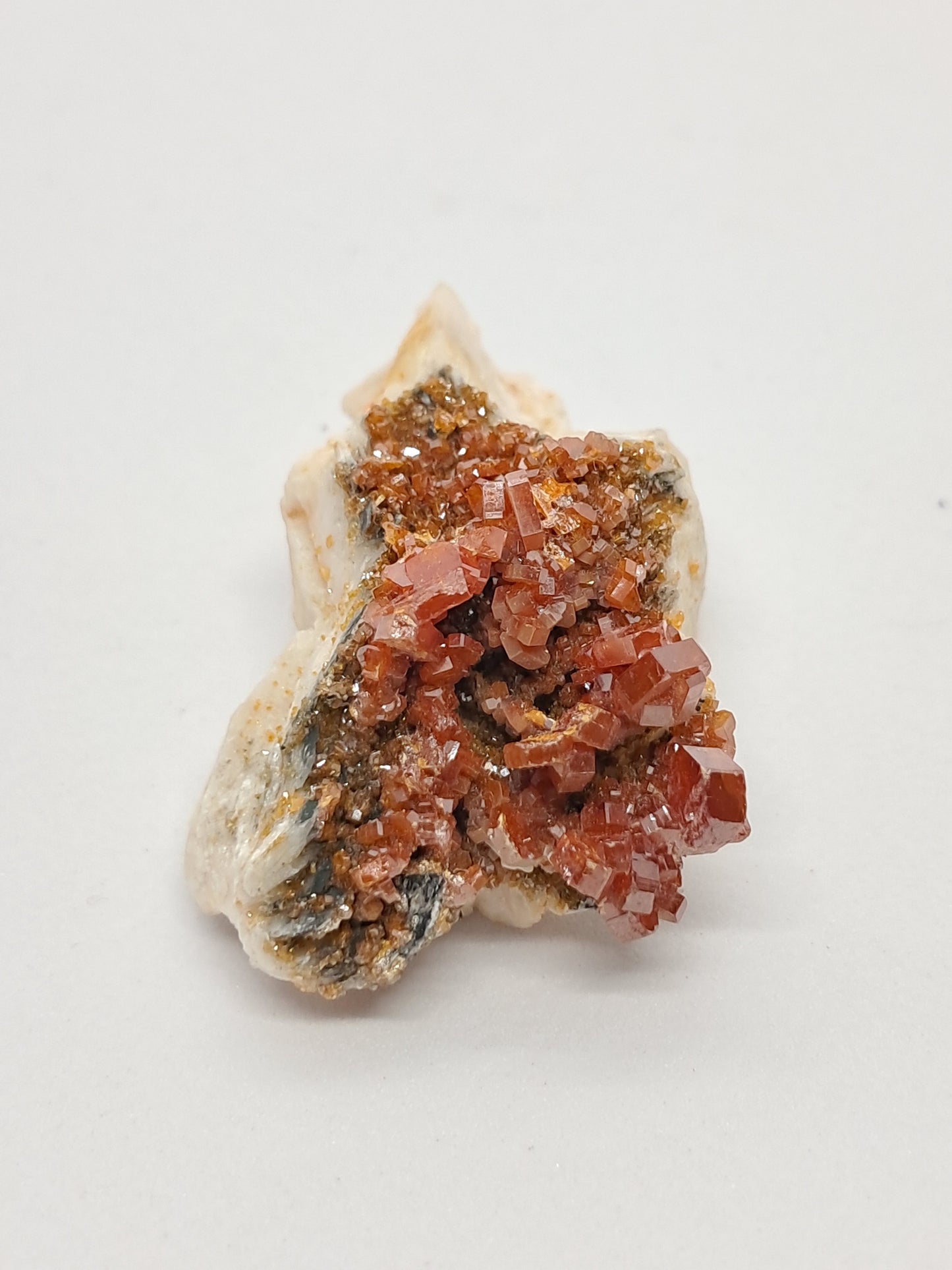 High grade Vanadinite (Non-precious Natural Stone) #VD3