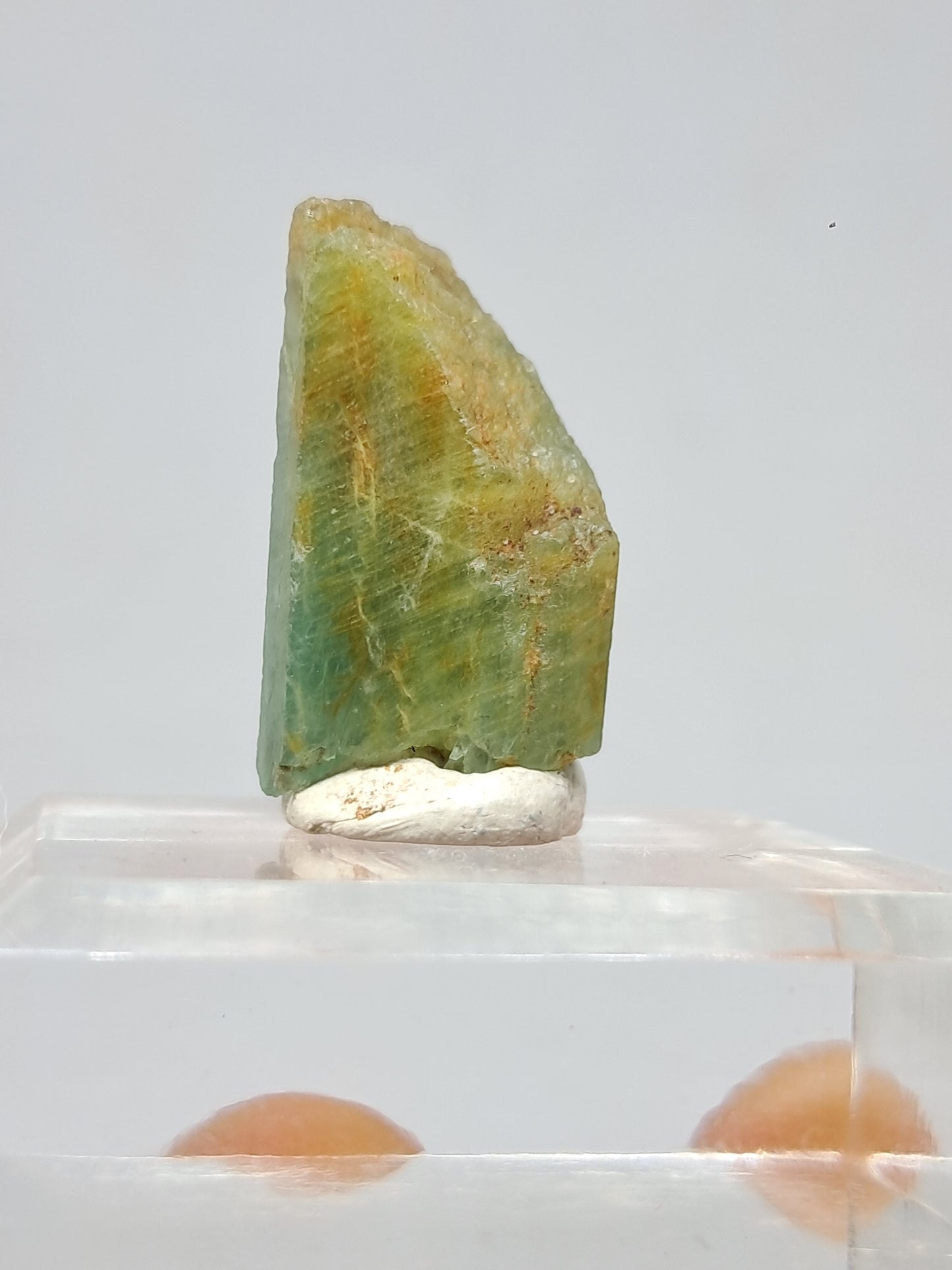 Aguamarina (Karur) Cristal hexagonal en bruto | Ejemplar mineral n.° AQM22