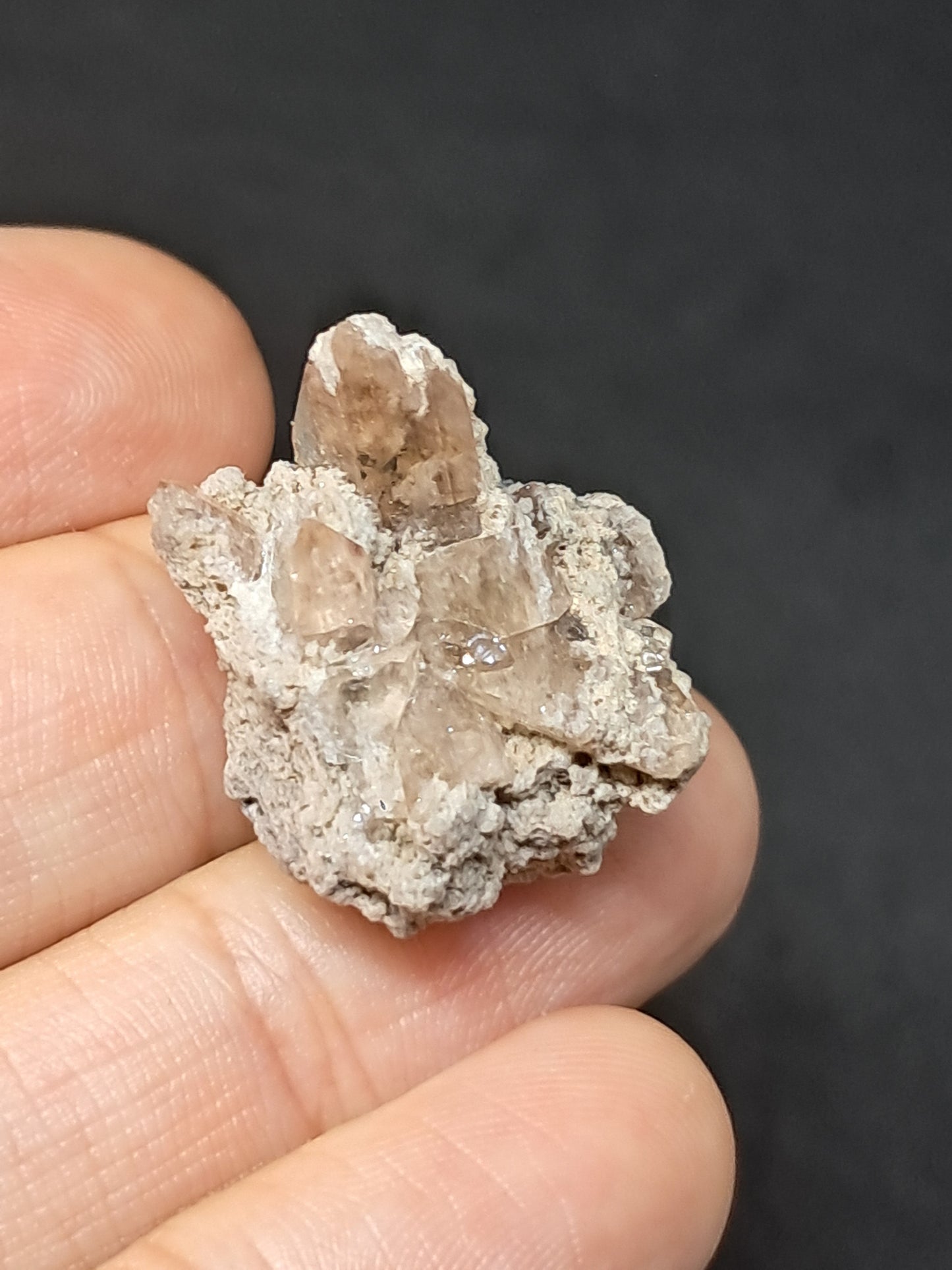Cristales de topacio natural en matriz (México), piedra preciosa rara | Ejemplar mineral n.° TPZ27