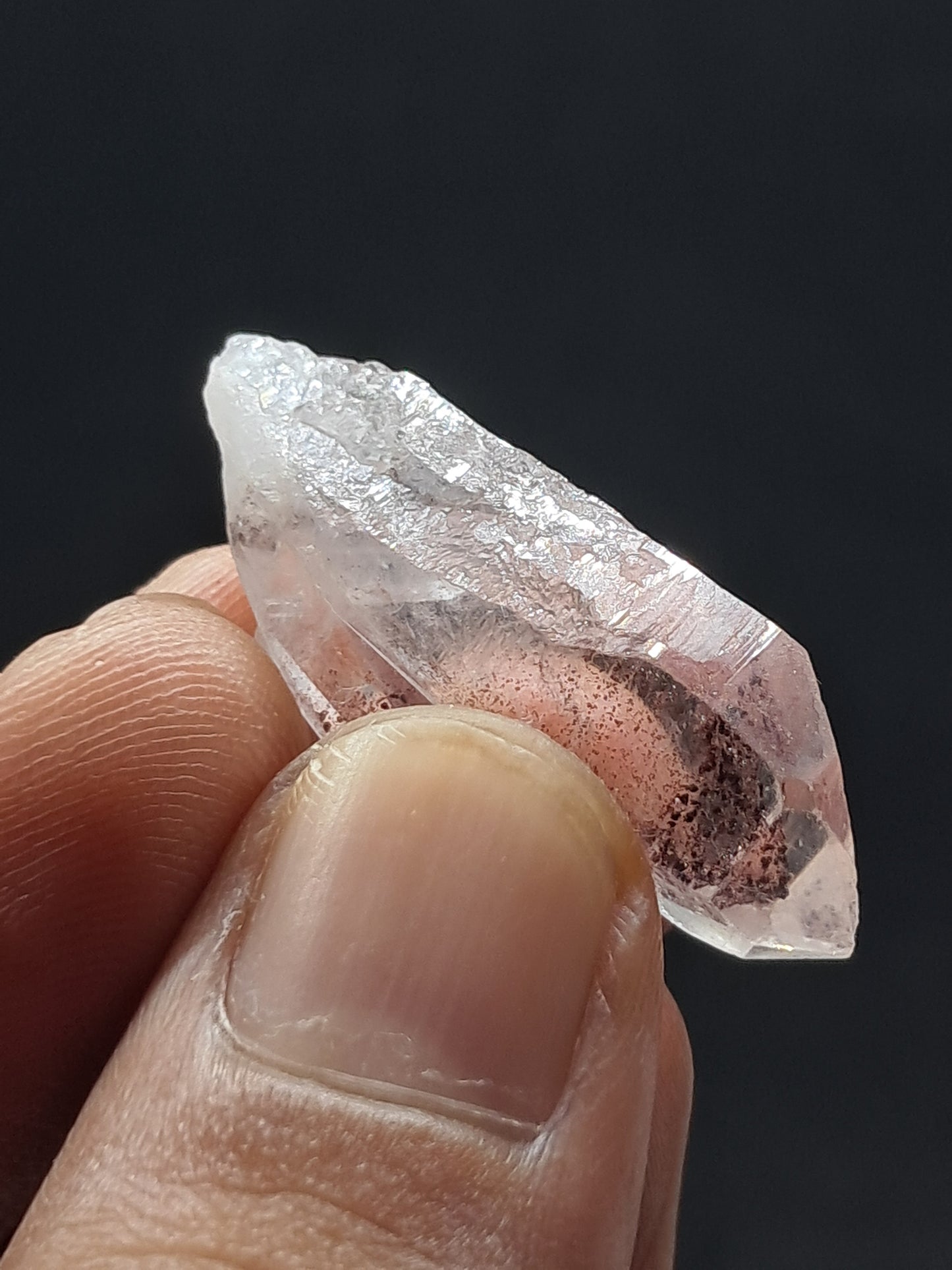 Cuarzo fantasma hematita (Telangana) | Cristal natural | Ejemplar mineral n.° HPQ47