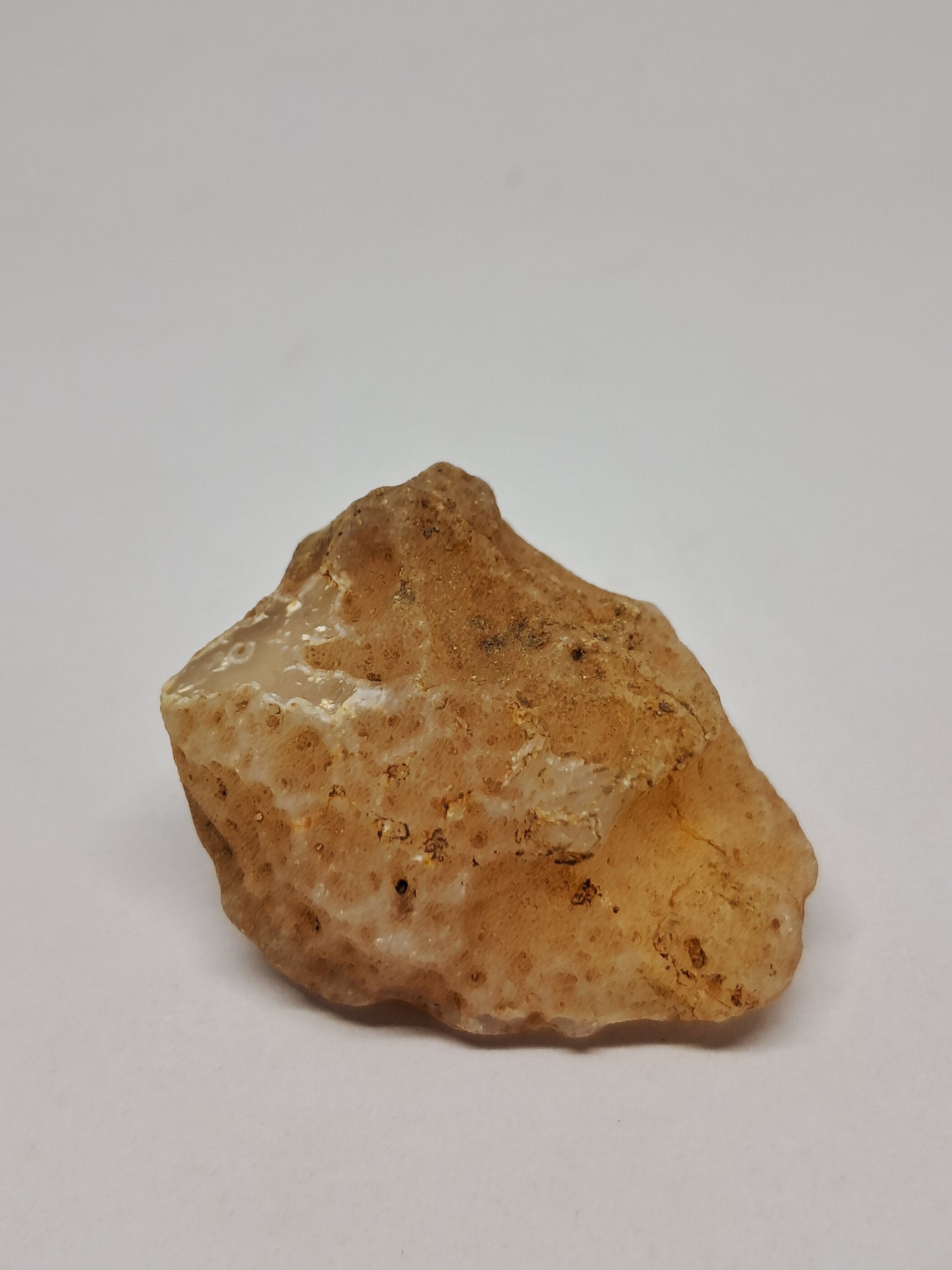 Quartz Geode #GD8 (Non-precious stone)