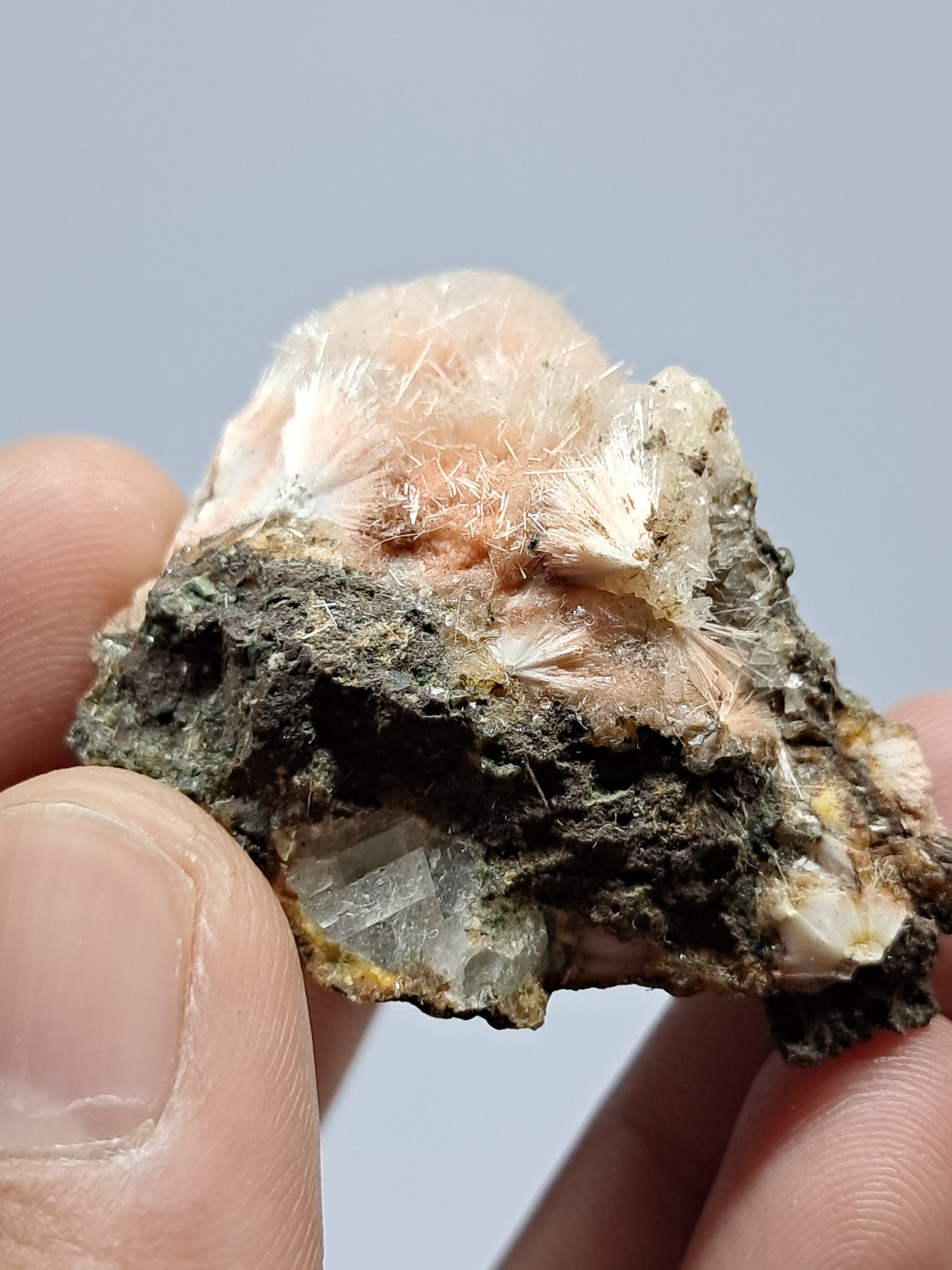 Mesolite with Hematite inclusion (Non-precious mineral) #MS18
