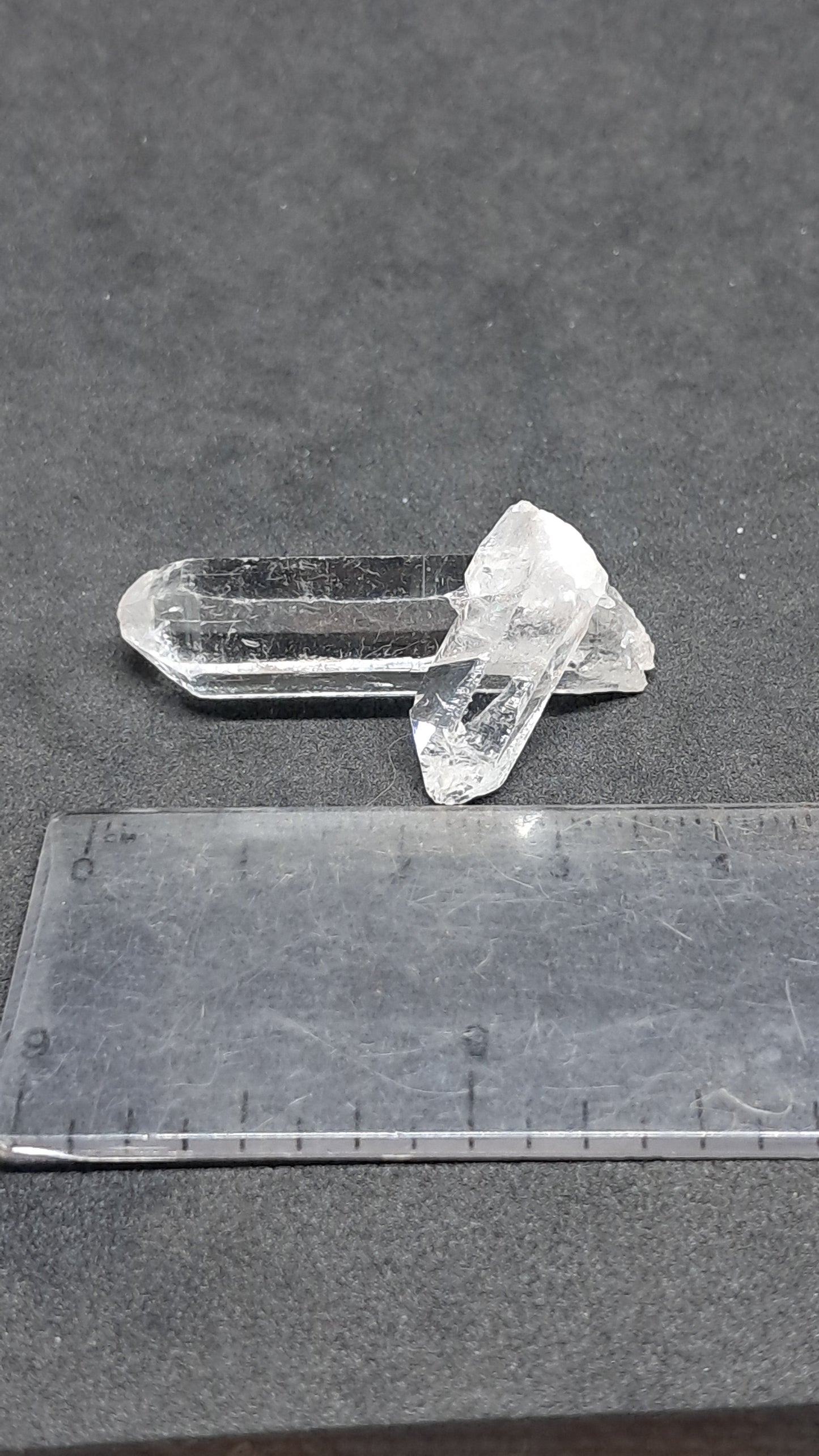 Cuarzo del Himalaya gemelo penetrante | Cristal natural | Ejemplar mineral n.° CH77