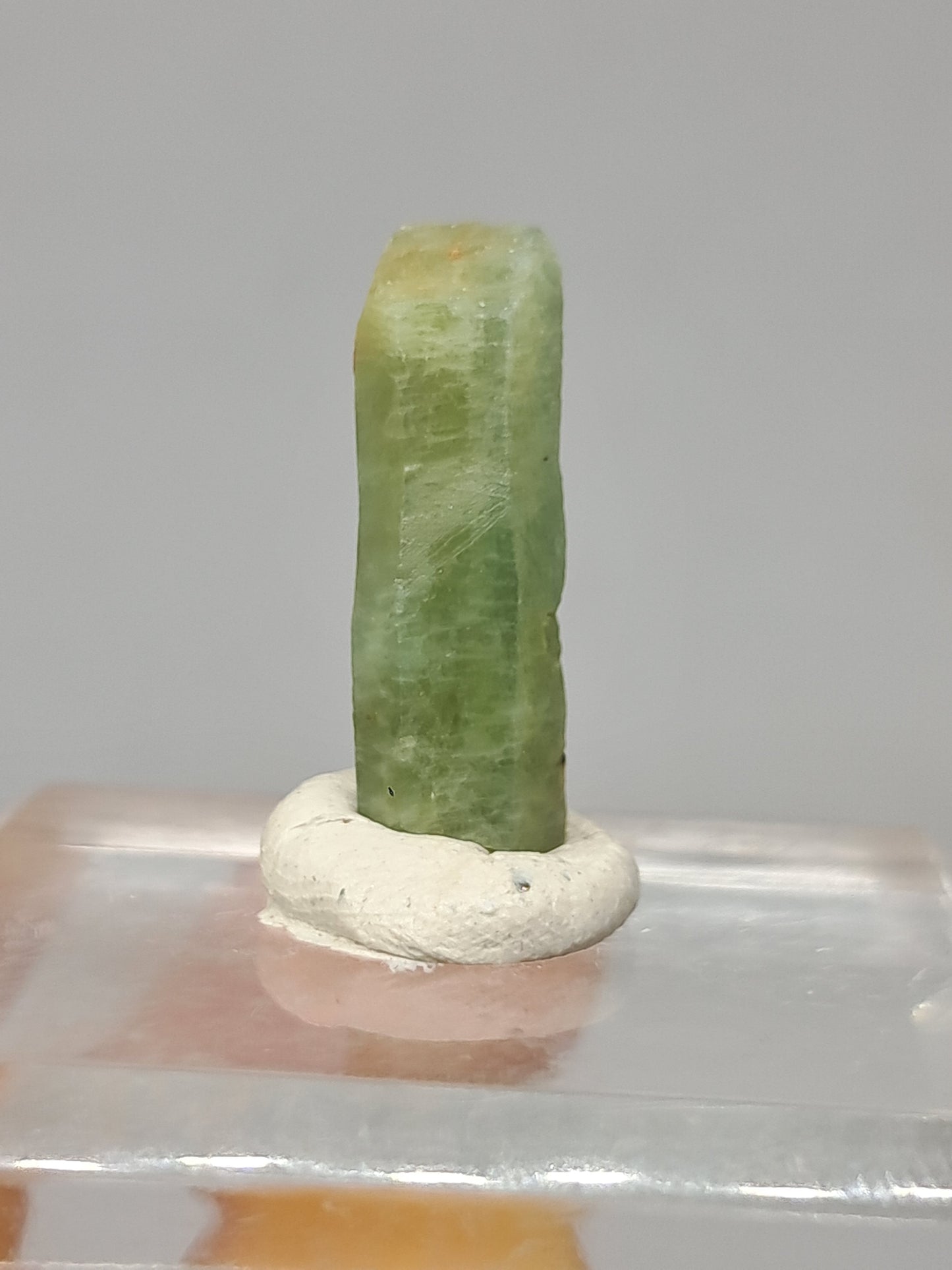 Aguamarina (Karur) Cristal hexagonal en bruto | Ejemplar mineral n.° AQM25