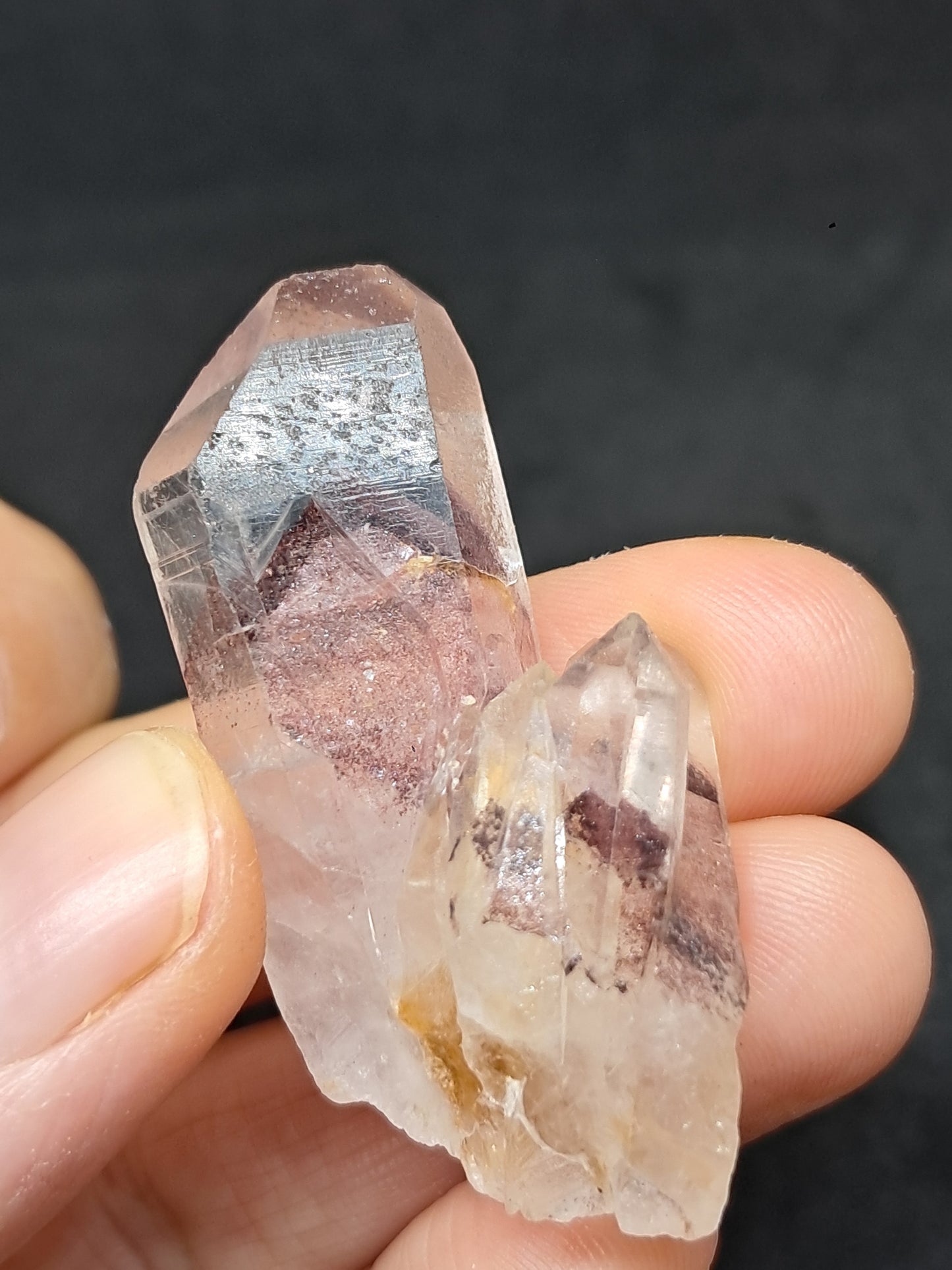 Cúmulo de Cuarzo Fantasma de Hematita (Telangana) Punta de Cristal Natural | Ejemplar Mineral n.° HPQ14