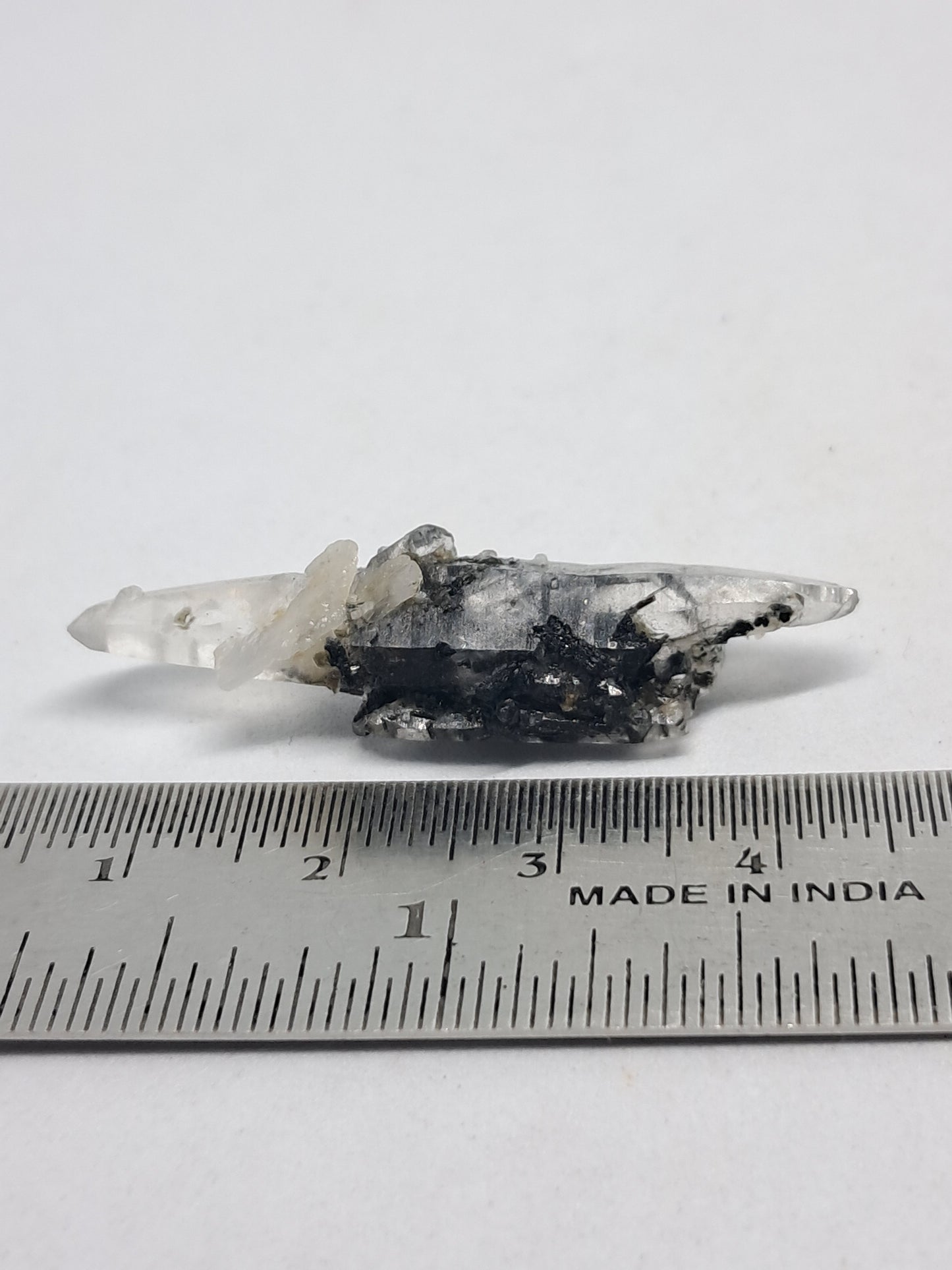 Tourmalinated Quartz biterminated point (Non-precious natural stone) #TQ16