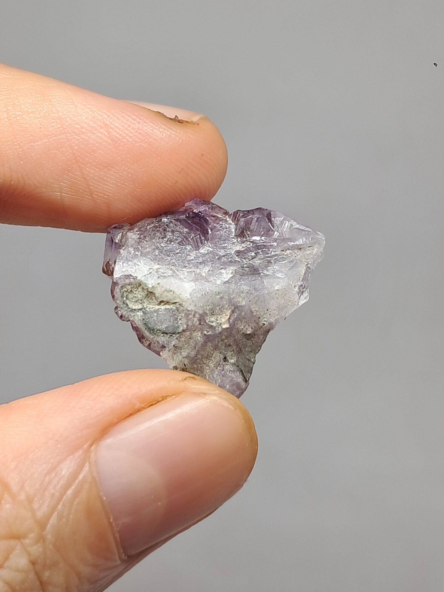 Amatista Elestial Super Seven (Karur) | Cúmulo de cristales en bruto | Piedra natural | Ejemplar mineral n.° KA137