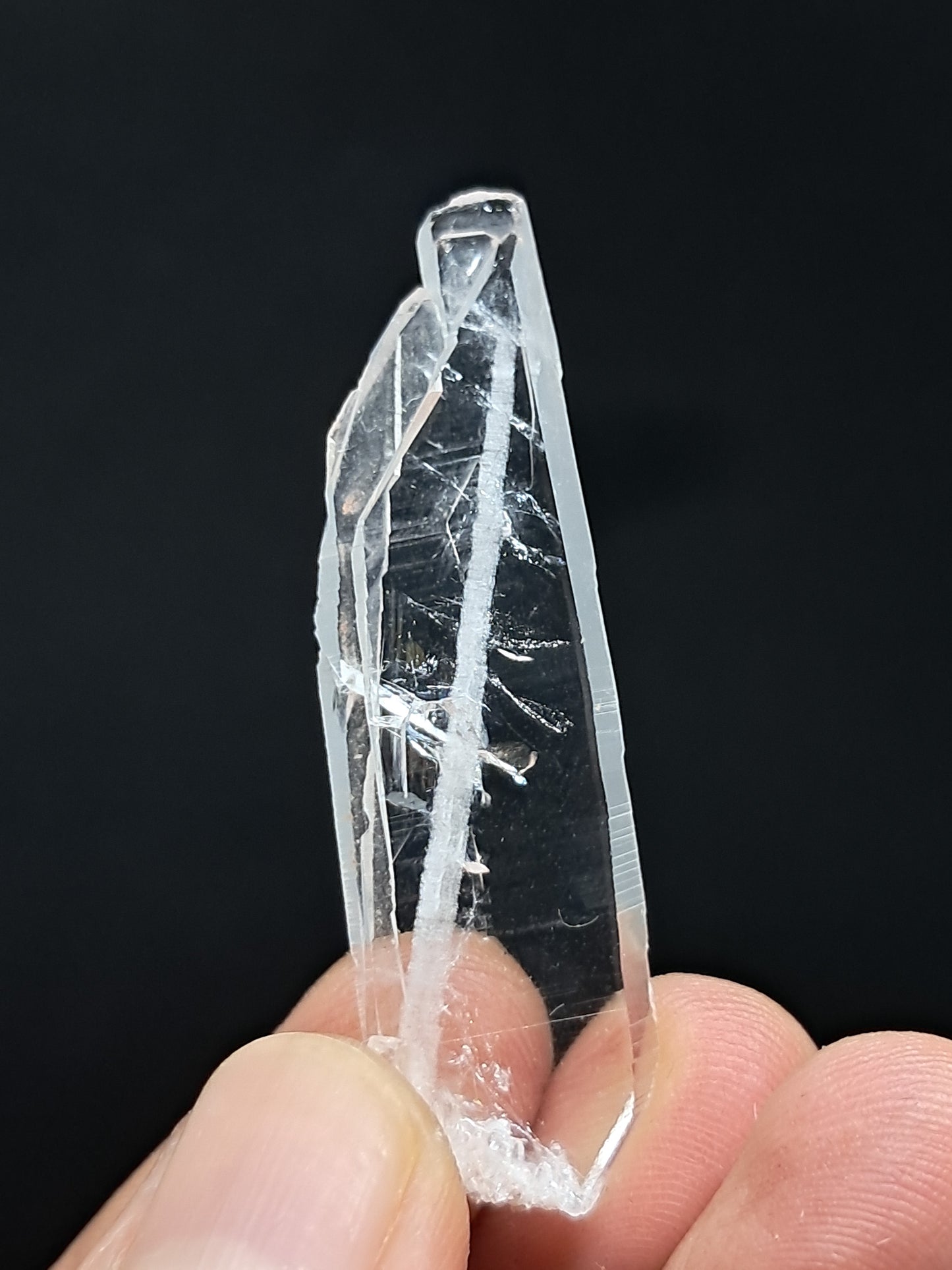 Punta natural de cuarzo tabular claro desvanecido (Santander, Colombia) | Ejemplar mineral n.° COQ22