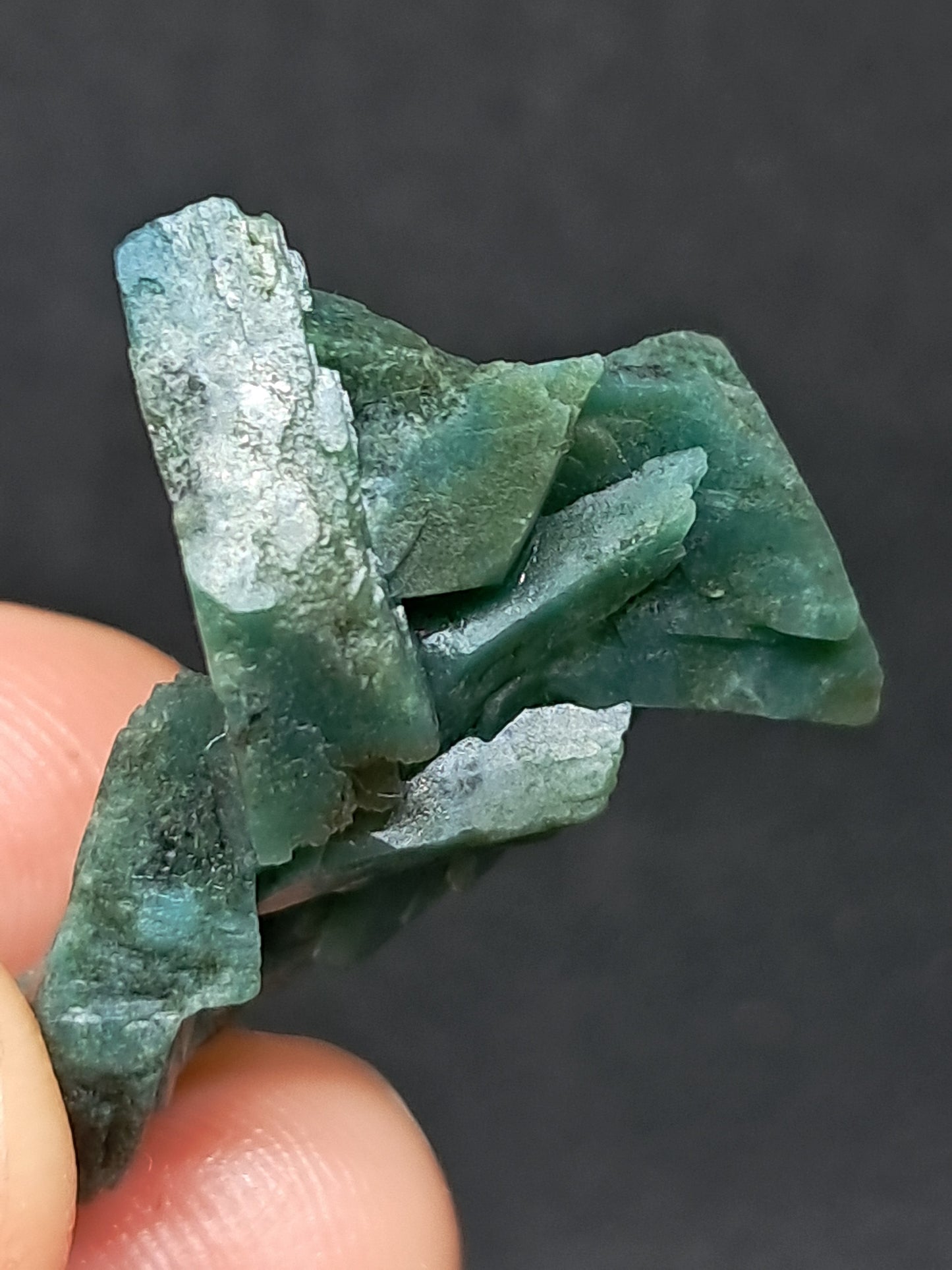 Green Heulandite #ZL12 (Non-precious mineral)