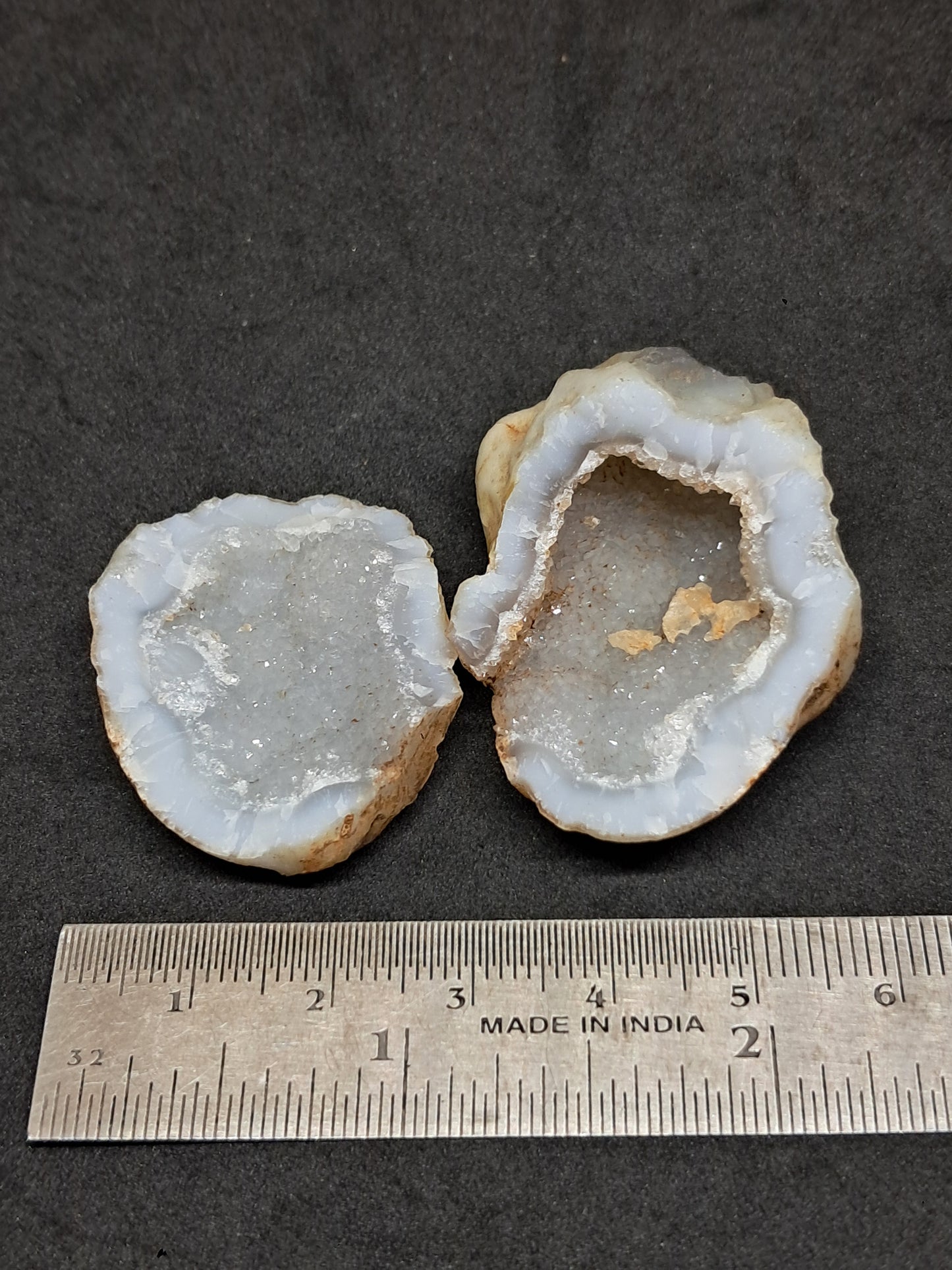 Quartz Geode w/ UV Reactive Calcites (Ajanta) Rough Stone | Natural Crystal #GD26