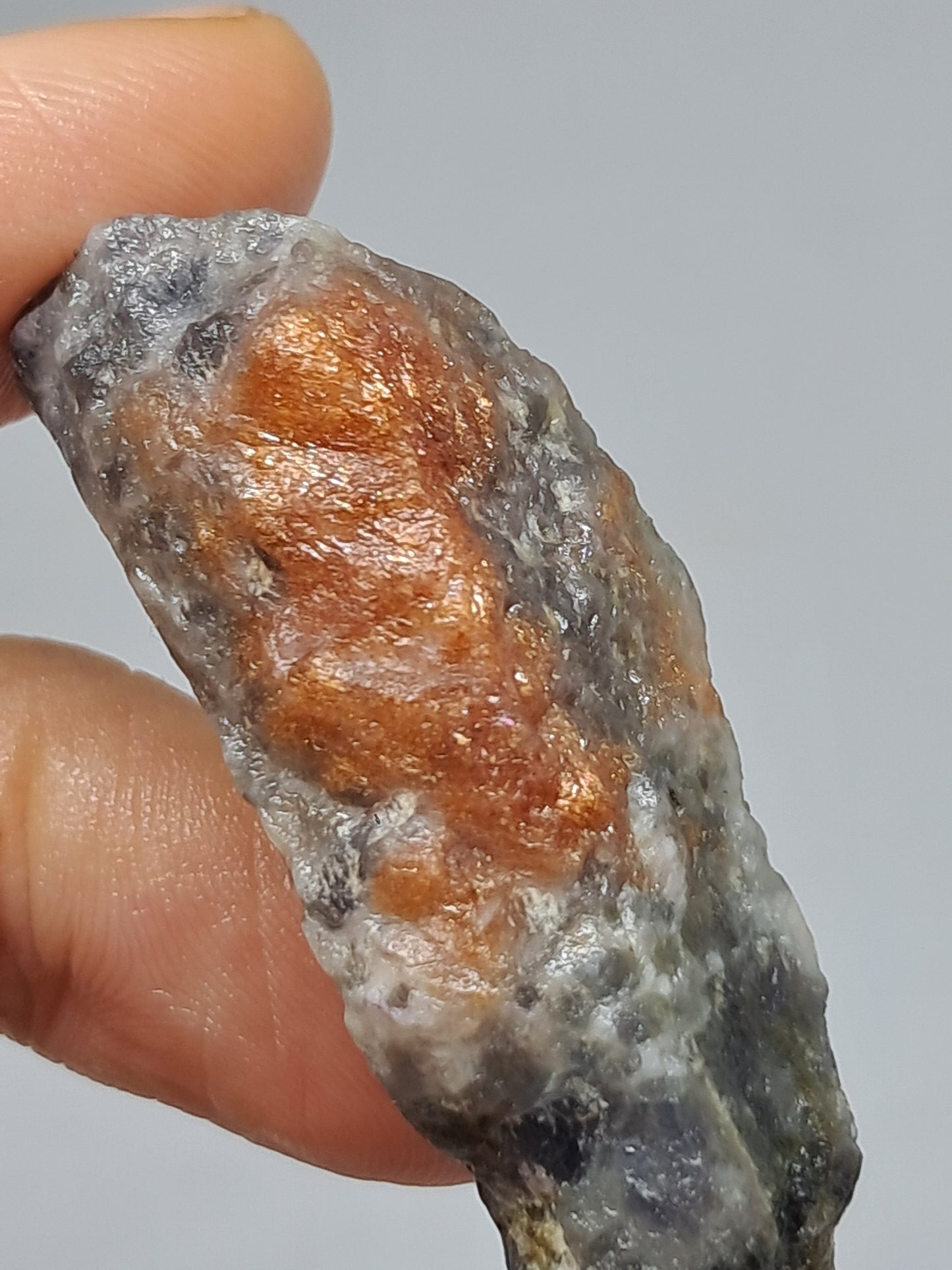 Sunstone w/ Iolite (Tamil Nadu) Rough Stone | Natural Crystal | Mineral Specimen #SI10