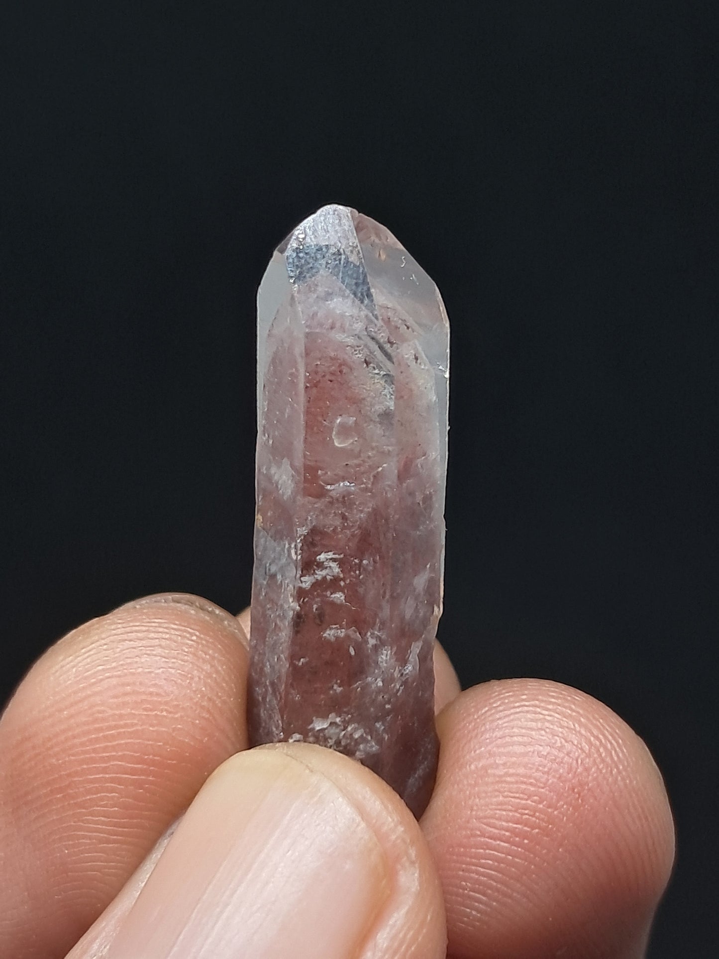 Cuarzo fantasma hematita (Telangana) Punta de cristal natural | Ejemplar mineral n.° HPQ33