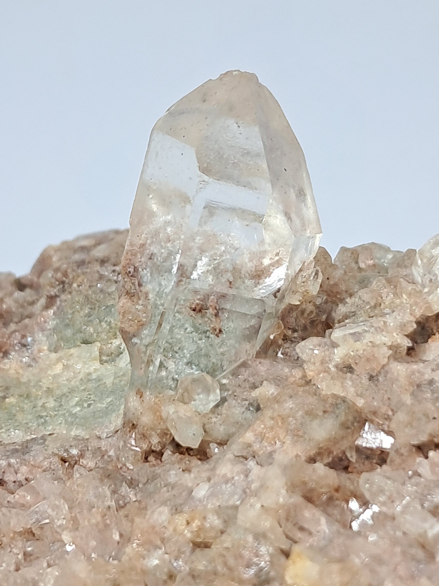 Chlorite Quartz Point on Hematite included Quartz Cluster (Tamil Nadu) Natural Stone | Garden Chamanic Crystal #CQ6