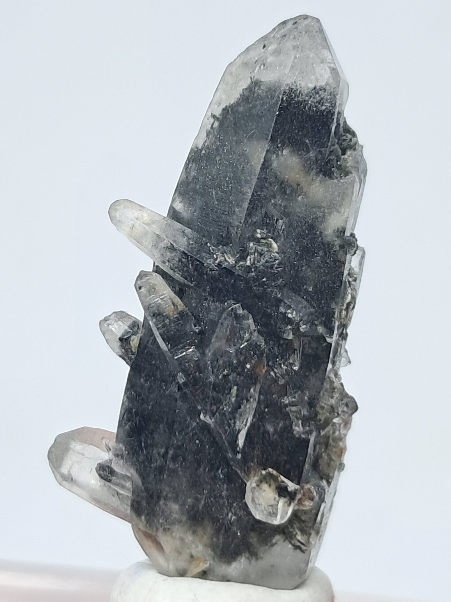 Tourmalinated Quartz biterminated point (Non-precious natural stone) #TQ17