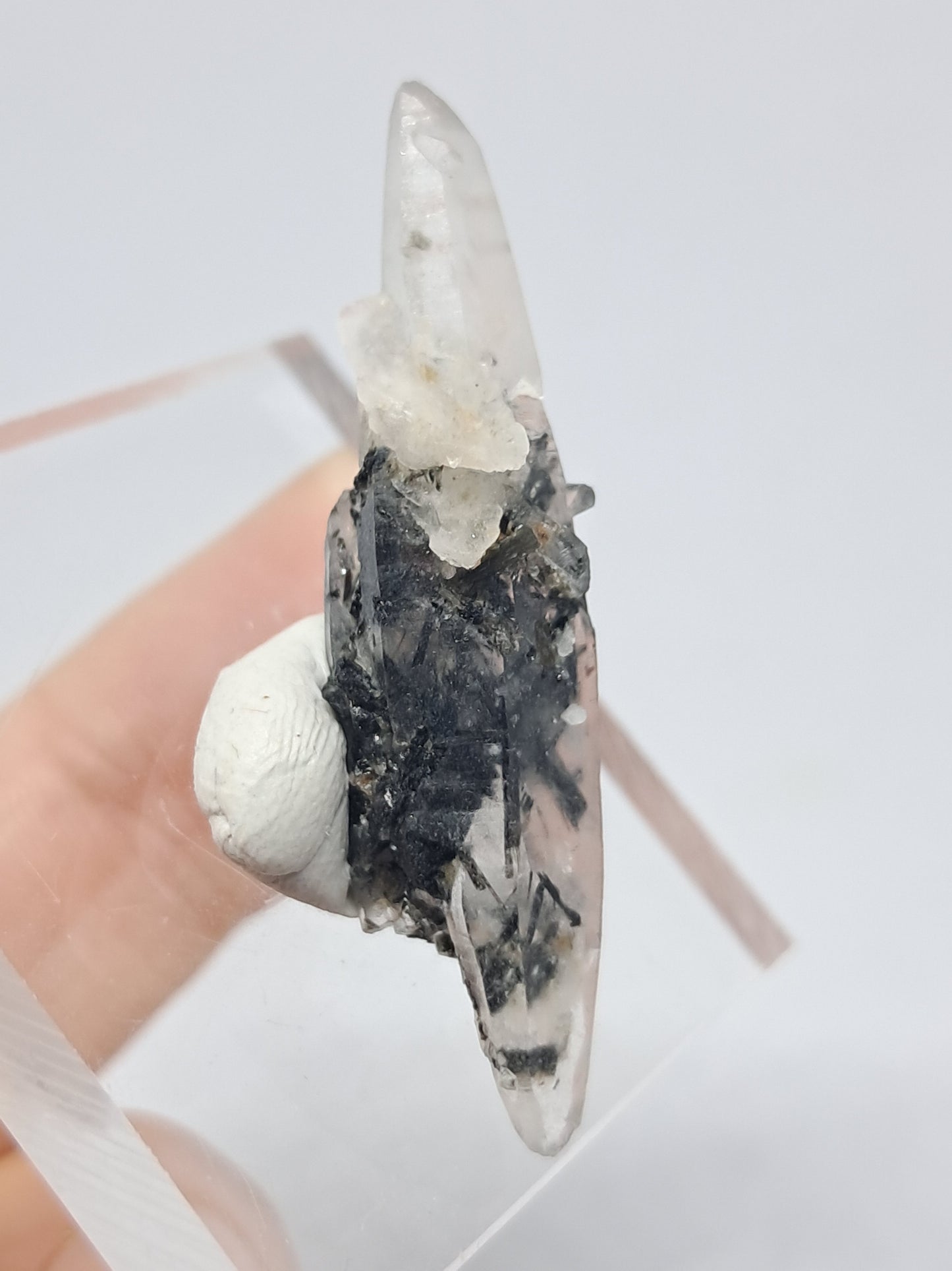 Tourmalinated Quartz biterminated point (Non-precious natural stone) #TQ16