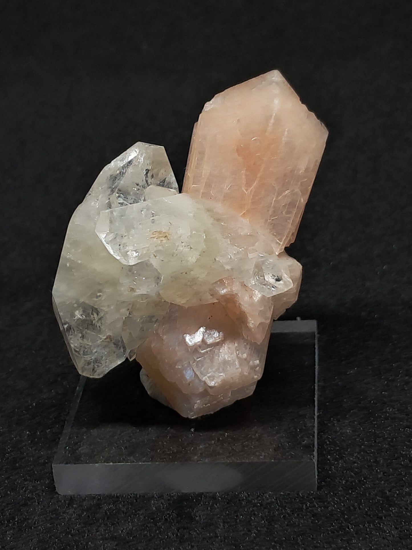 Apophyllite with Stilbite (Non-precious natural mineral) #AP7