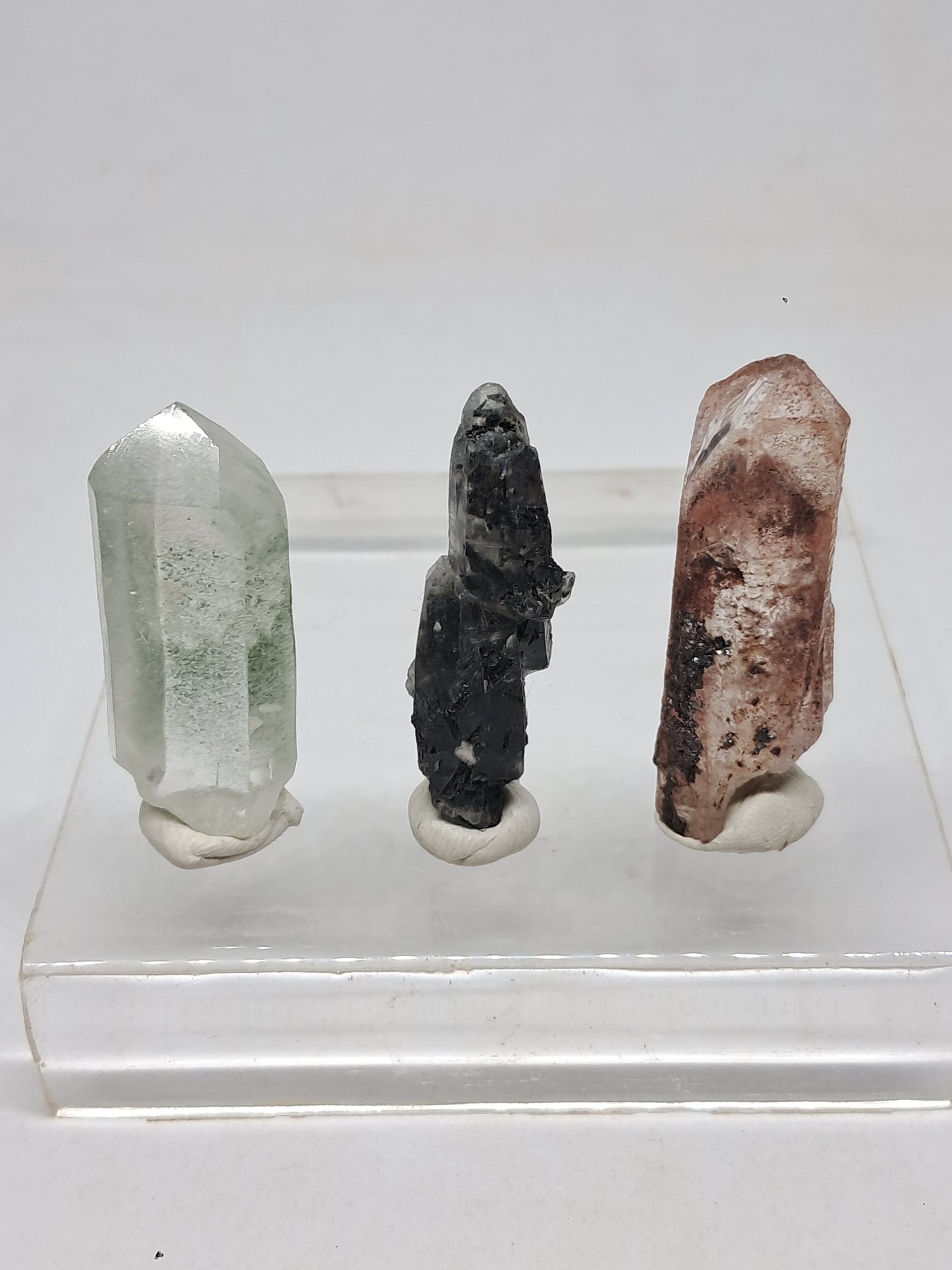 Juego de 3 puntas de cuarzo: clorita, turmalina y hematita fantasma | Cristales en bruto | Piedras en bruto #RCS15