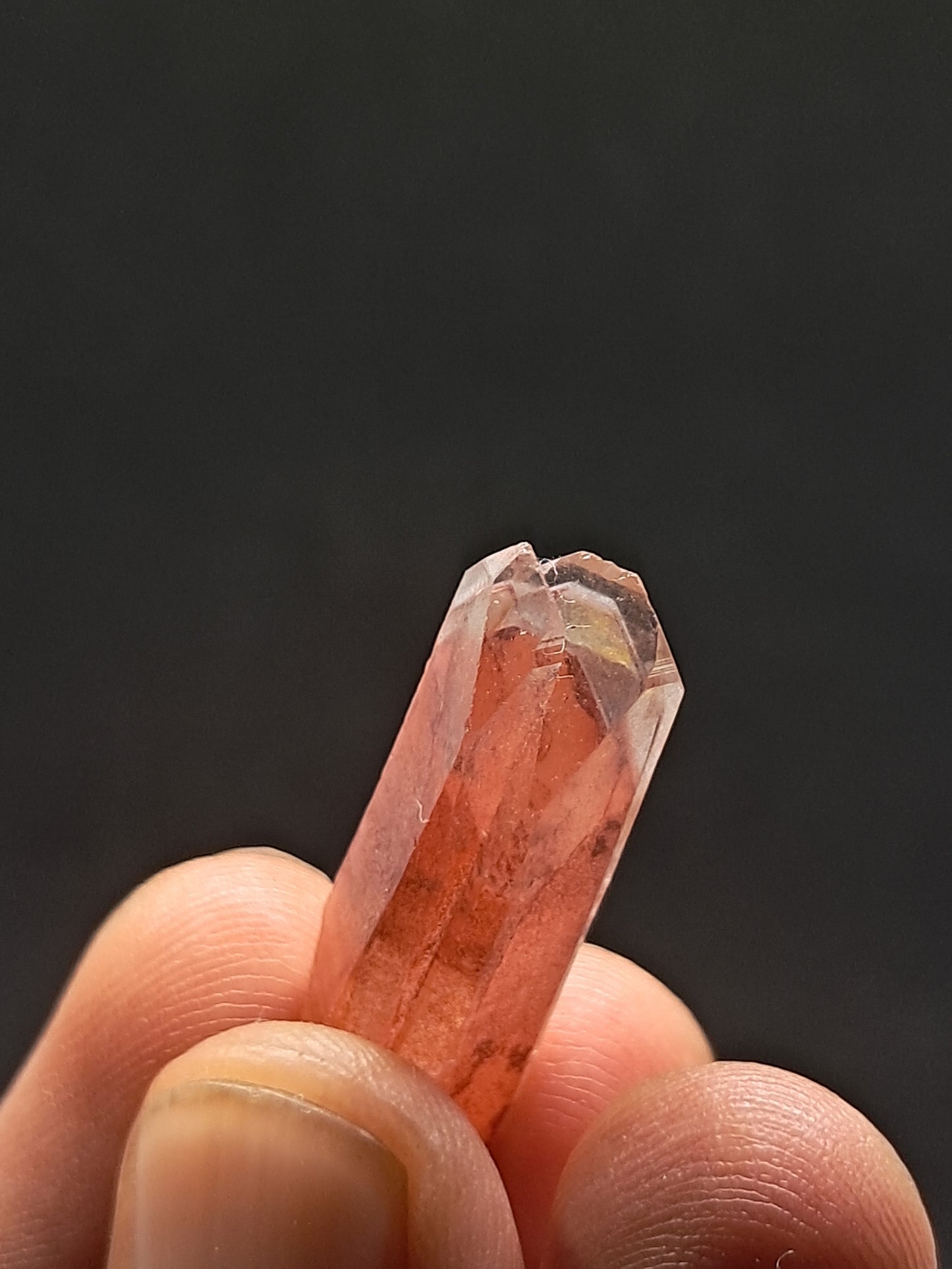 Cuarzo fantasma hematita (Telangana) rojo saturado | Cristal natural | Puntas fundidas | Ejemplar mineral n.° HPQ40