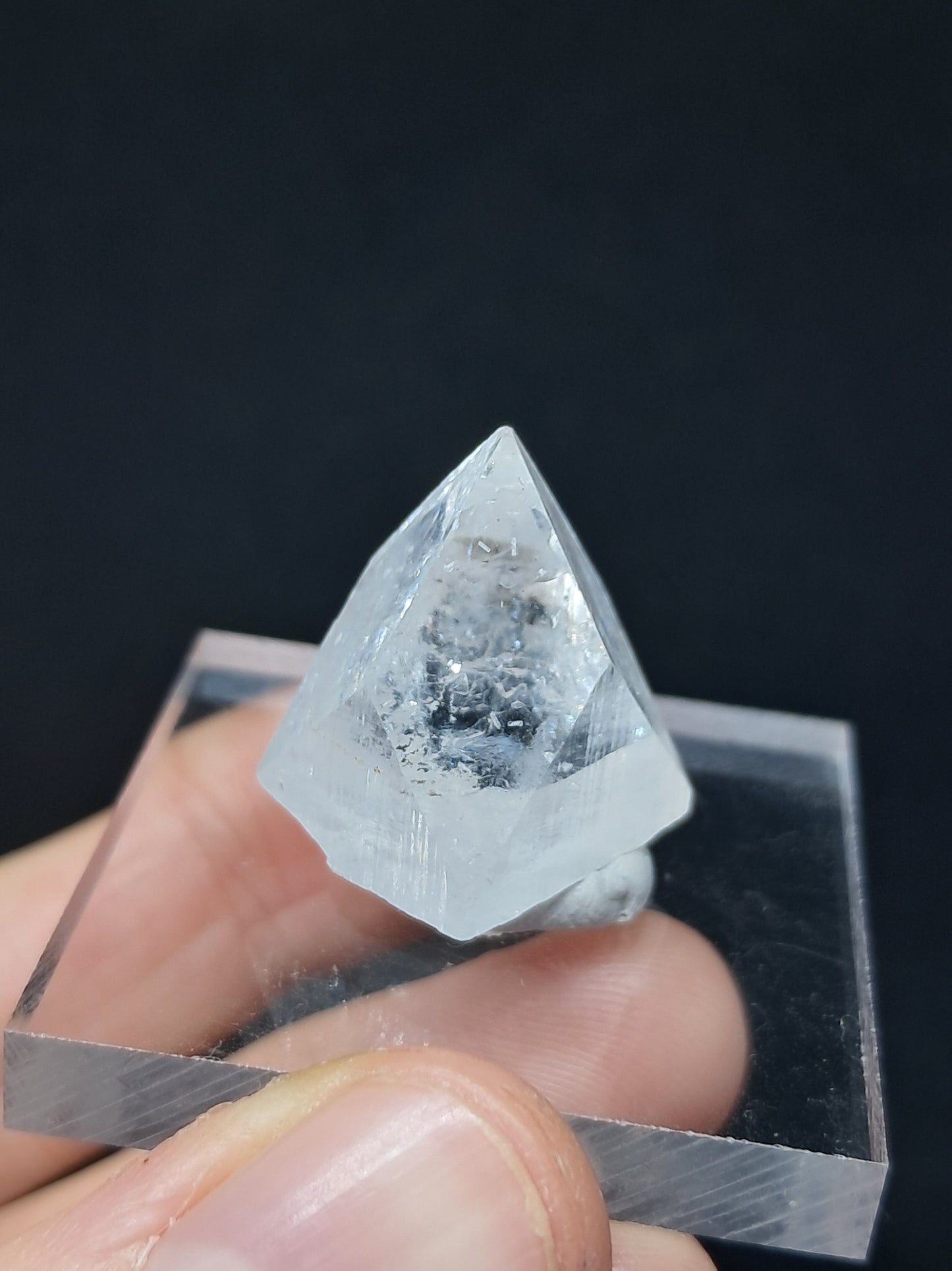 Clear Apophyllite Points (Ajanta) 15-18 mm | Natural Crystal | Mineral Specimen #AP11