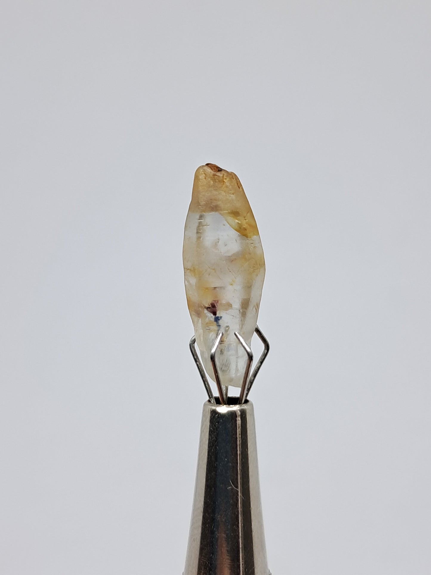 Natural White Sapphire crystal #SP2