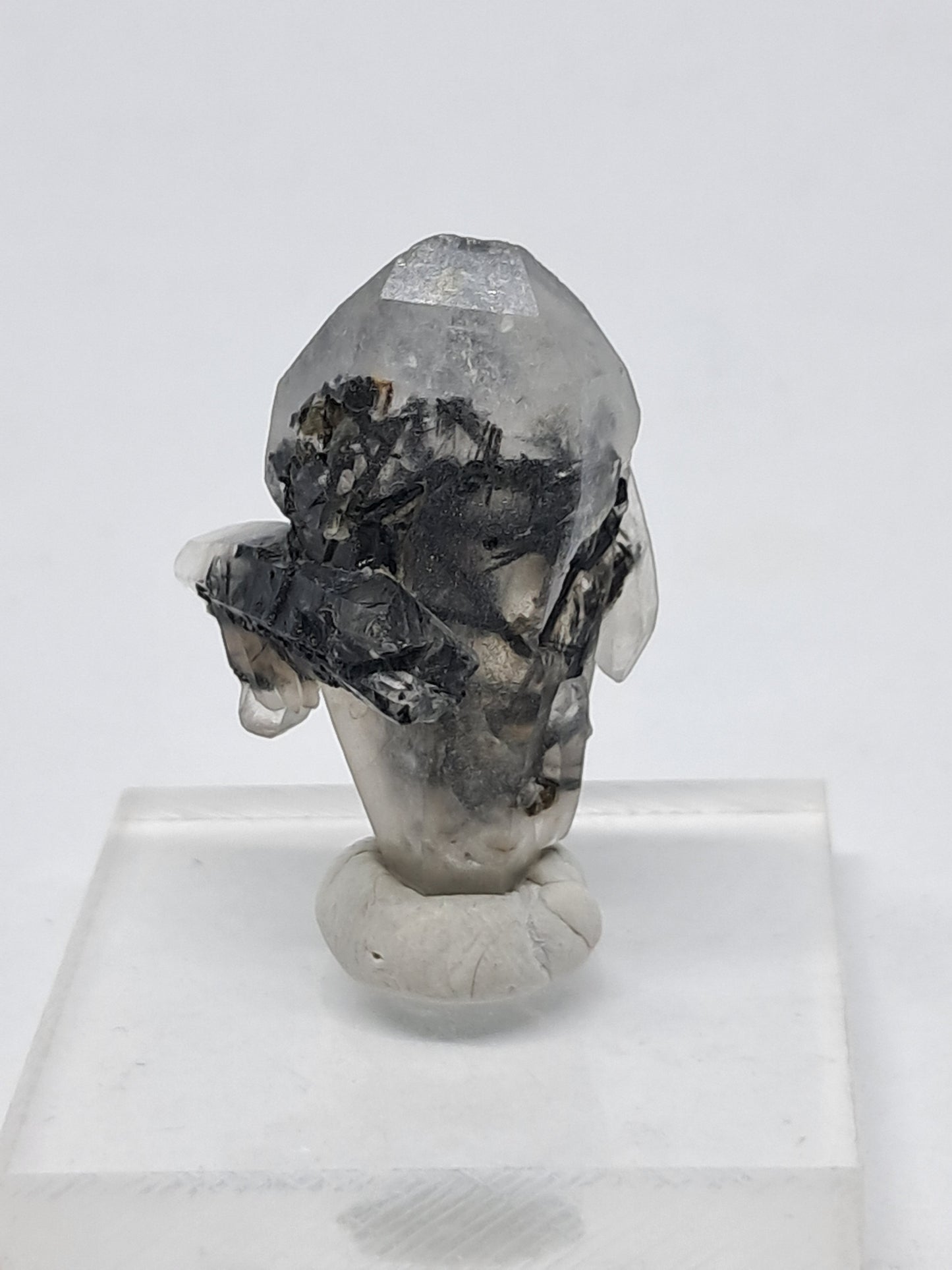 Tourmalinated Quartz natural crystal point (Non-precious natural stone) #TQ6