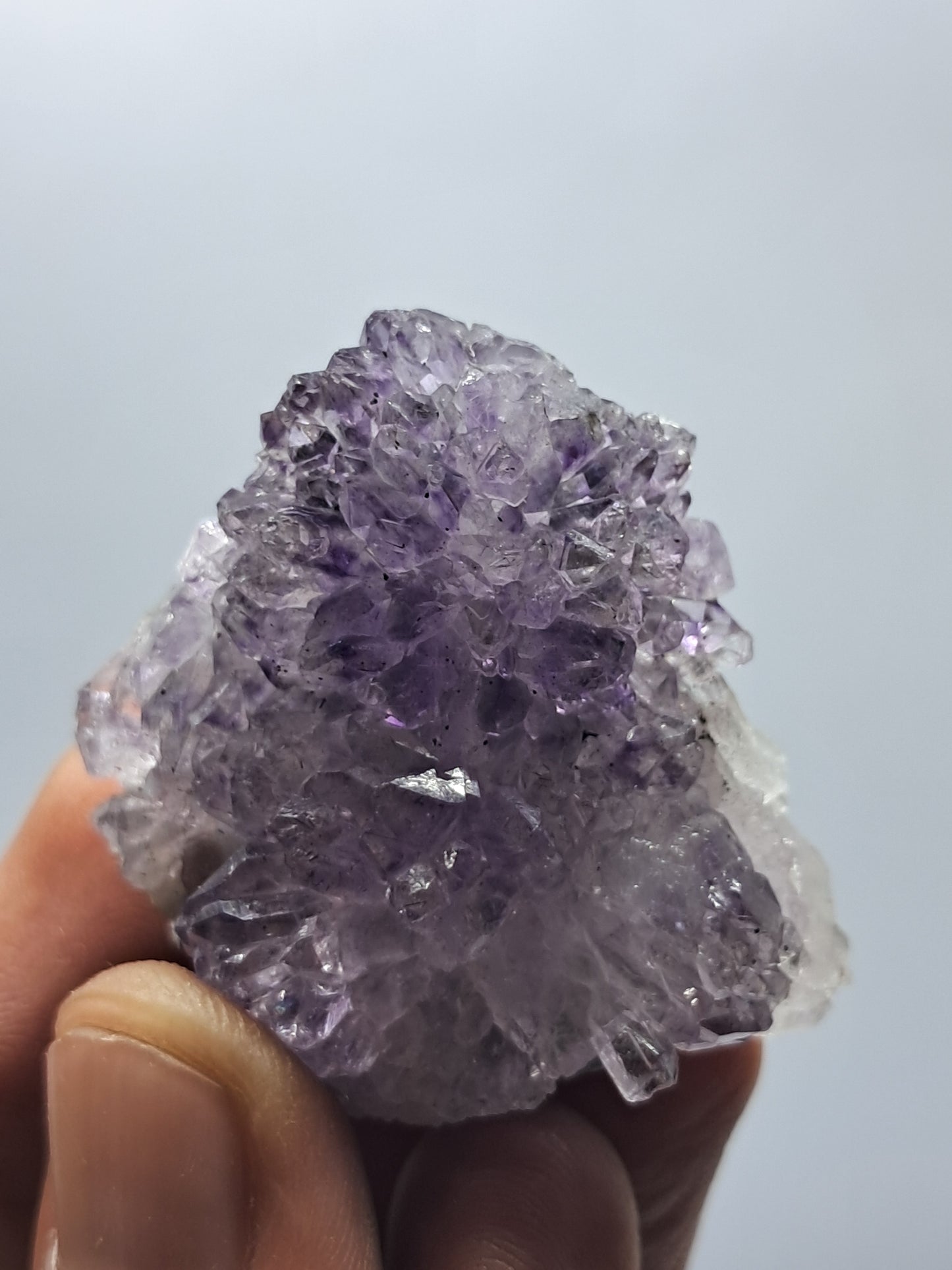 Amatista en racimo (Karur) de cuarzo morado cristalino | Piedra natural | Ejemplar mineral n.° KA73