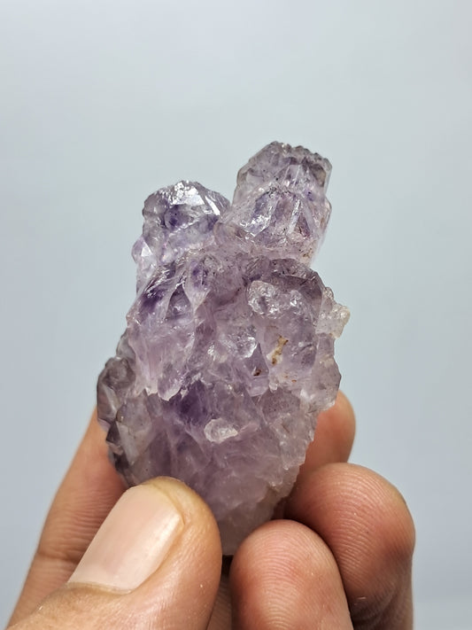 Cúmulo de Amatista Karur en Cetro (Karur) | Piedra Natural | Ejemplar Mineral n.° KA70