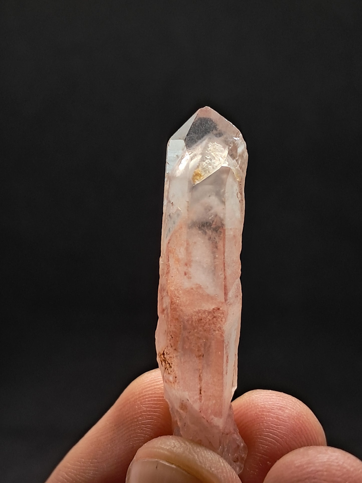 Cuarzo fantasma hematita (Telangana) Punta de cristal natural | Ejemplar mineral n.° HPQ8