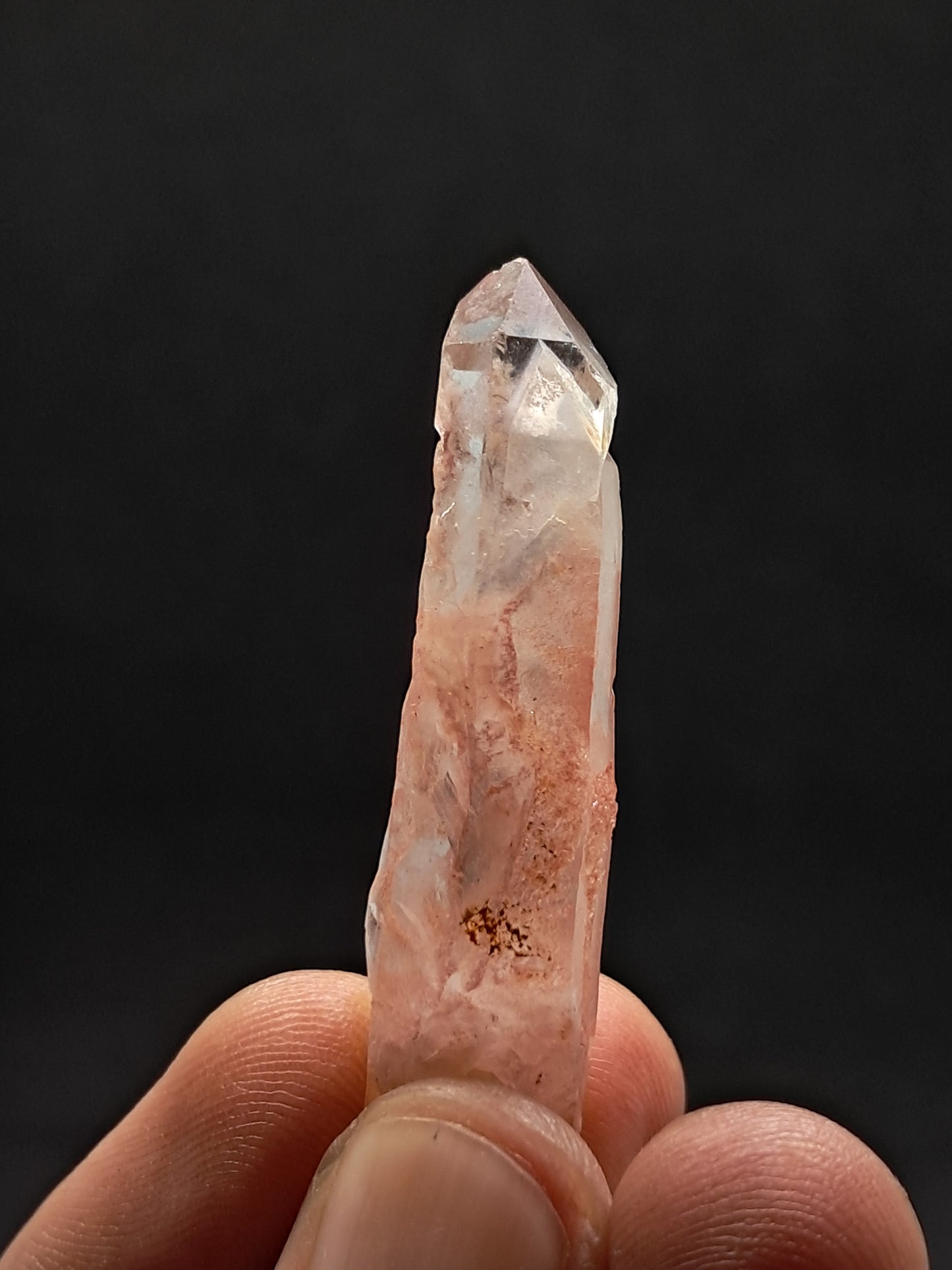 Cuarzo fantasma hematita (Telangana) Punta de cristal natural | Ejemplar mineral n.° HPQ8