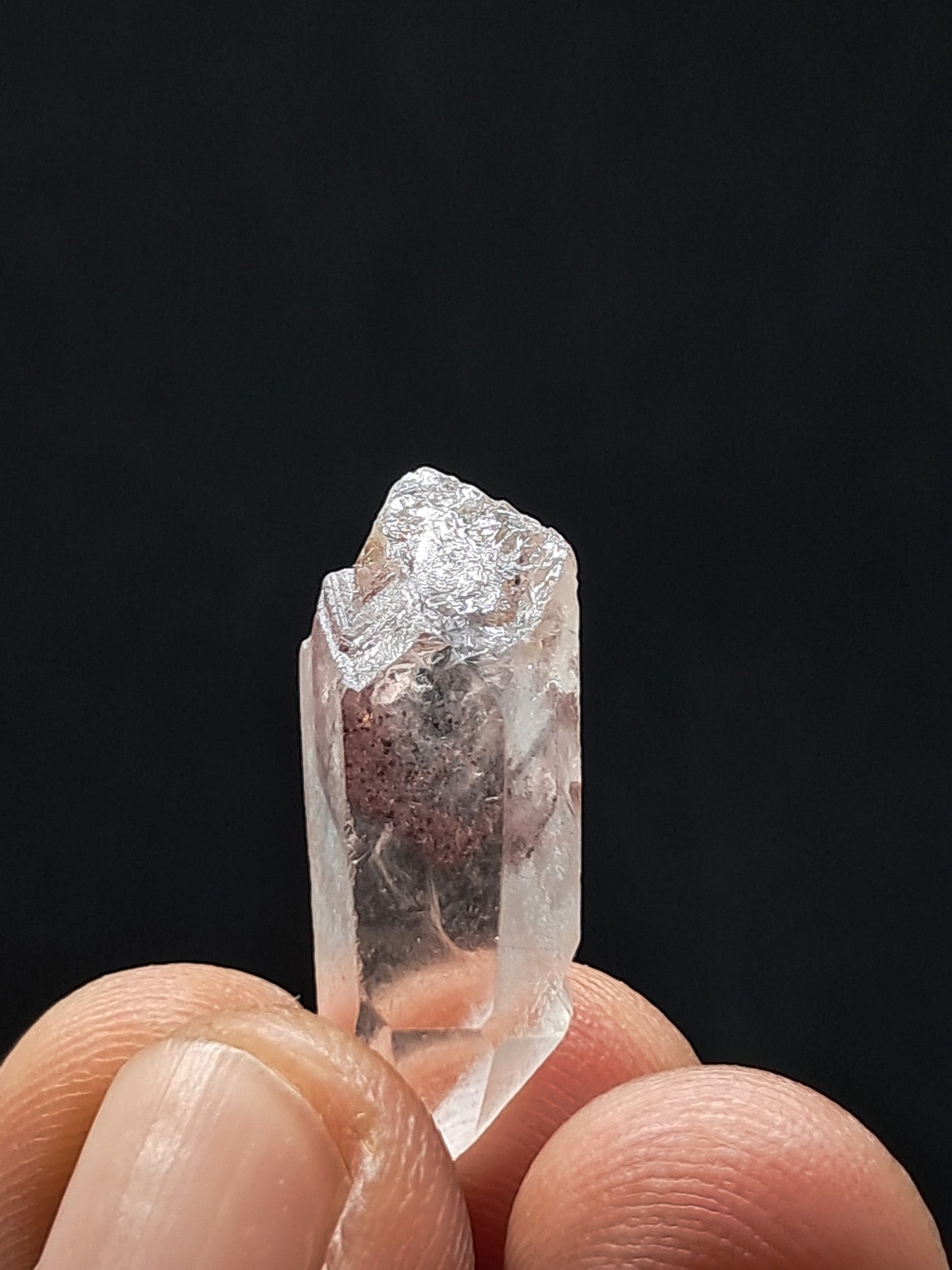 Cuarzo fantasma hematita (Telangana) Punta de cristal natural | Ejemplar mineral n.° HPQ22