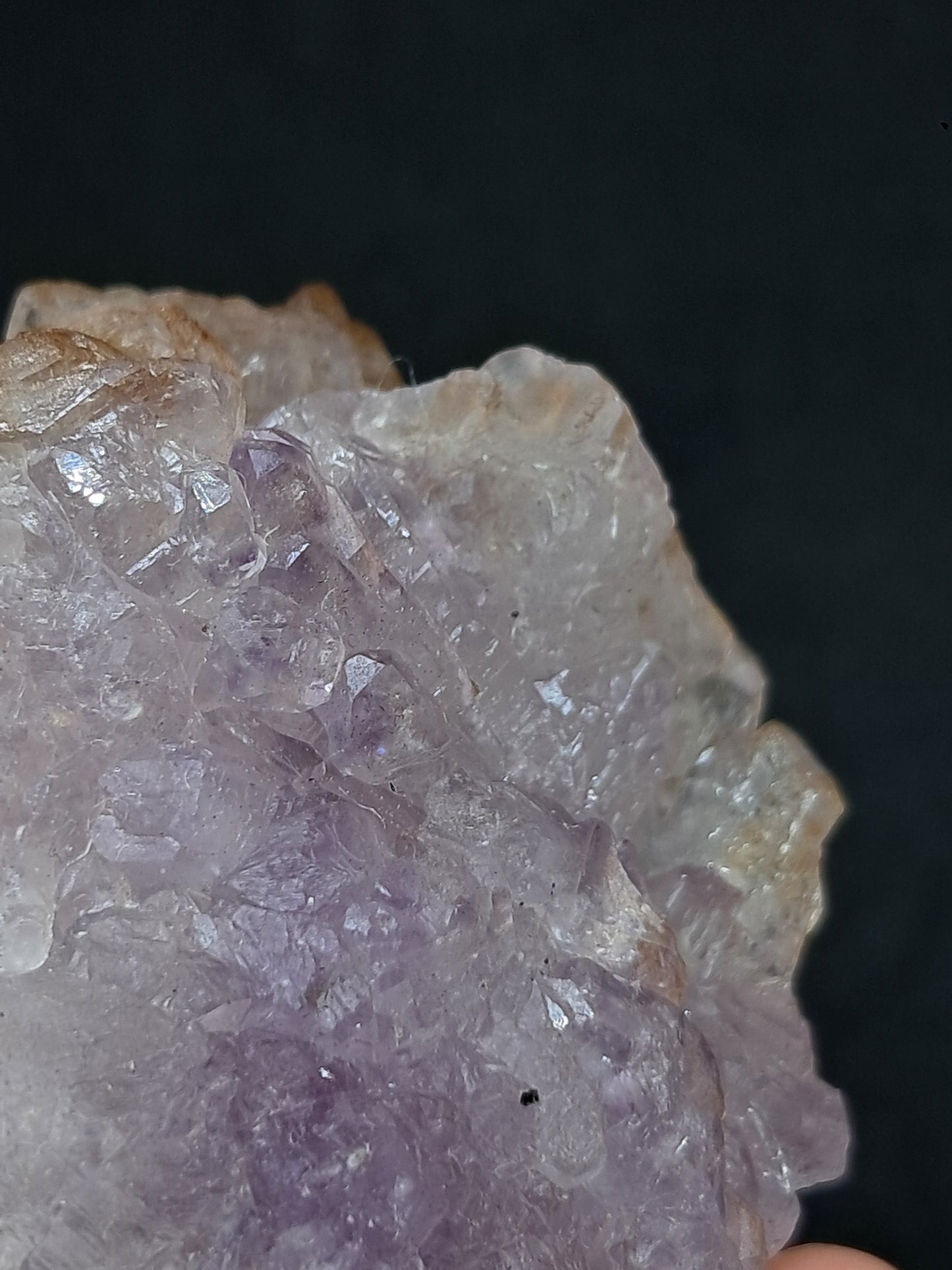 Cúmulo de amatista en cetro con óxido de hierro en forma de panal (Karur) | Cristal en bruto | Piedra natural | Ejemplar mineral n.° KA150
