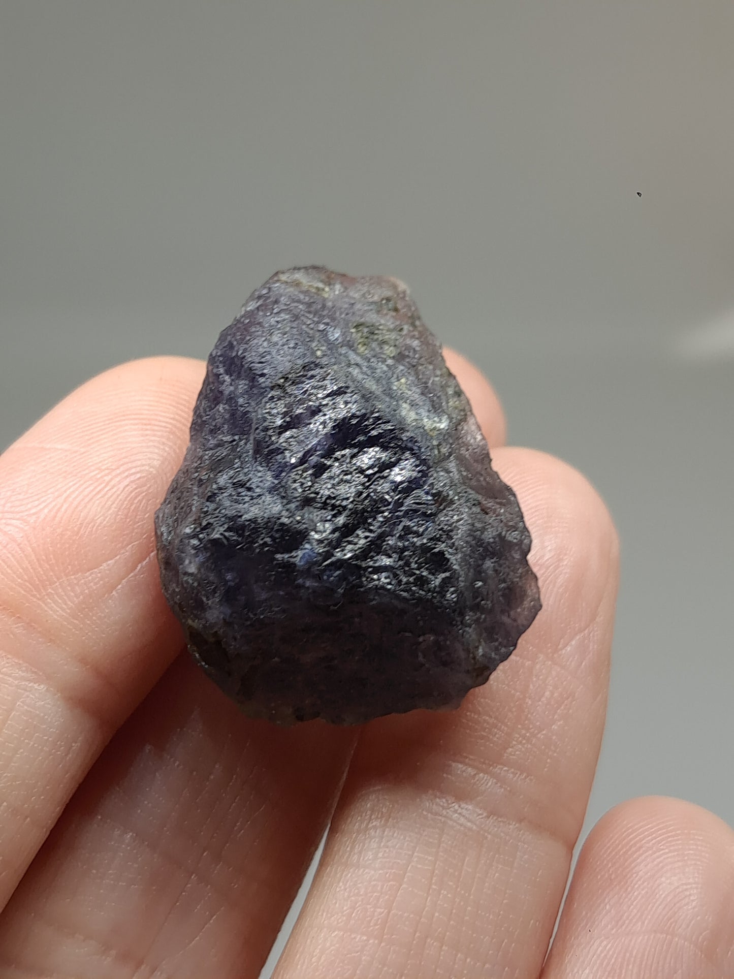 Rough Iolite Crystal w/ Hematite Inclusions (Karur) *Gem Quality* Cordierite | Excelent Pleochroism | Mineral Specimen #IO5