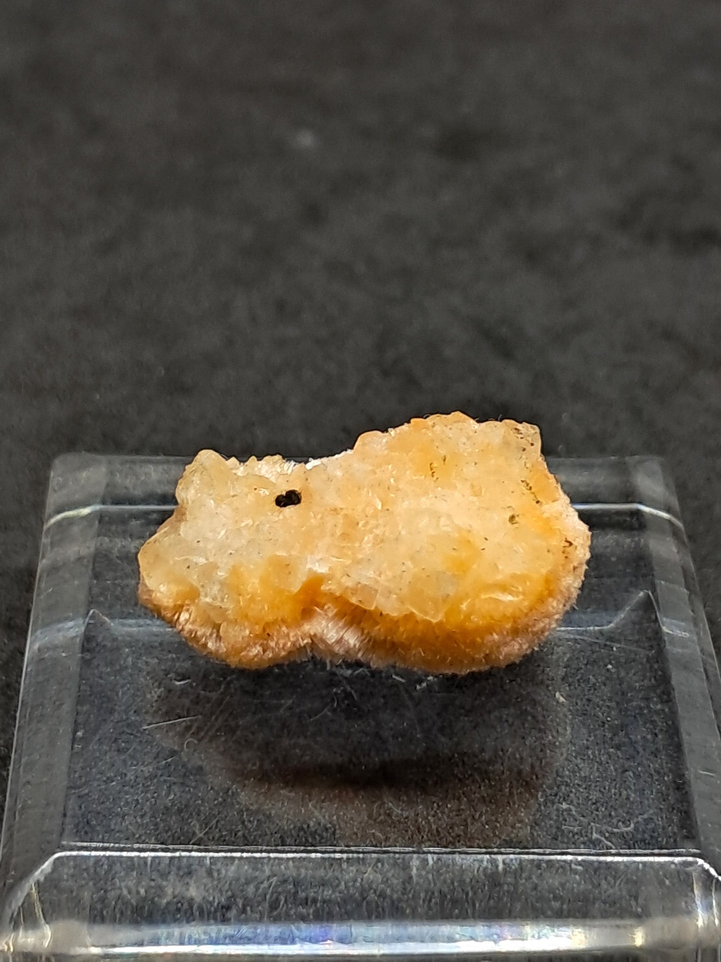 Muestra de mineral de Thomsonita con mesolita (Madhya Pradesh) | Zeolita n.° THM1