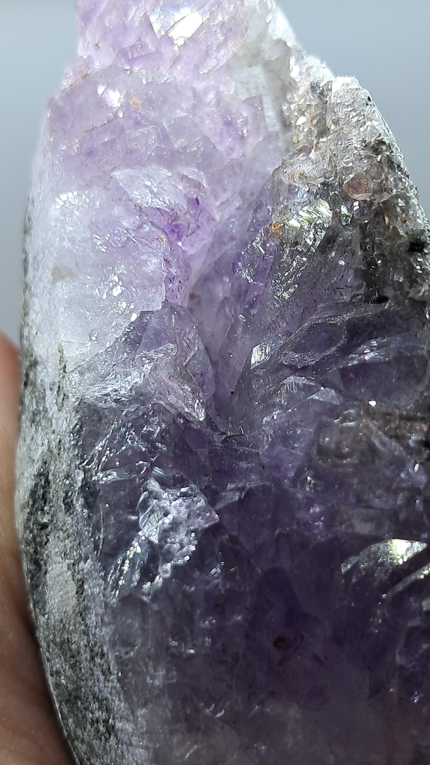 Cetro de amatista Super Seven de Karur | Formación natural | Ejemplar mineral n.° KA178