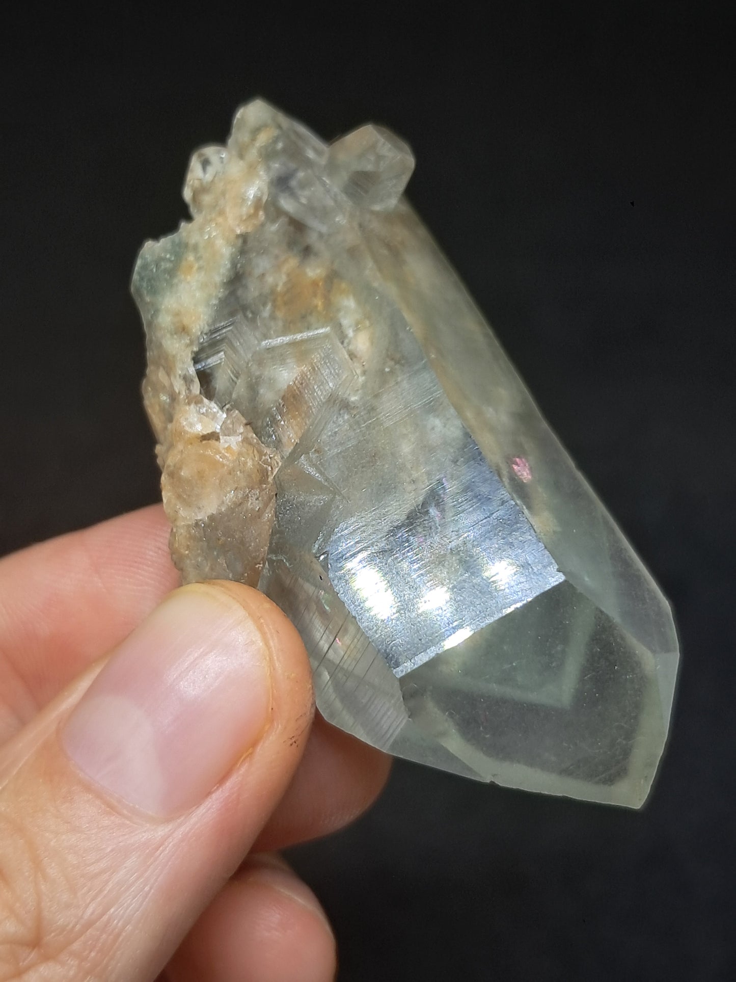 Punta natural de cuarzo fantasma de clorita (Kullu) | Cristal chamánico de jardín #CQ71